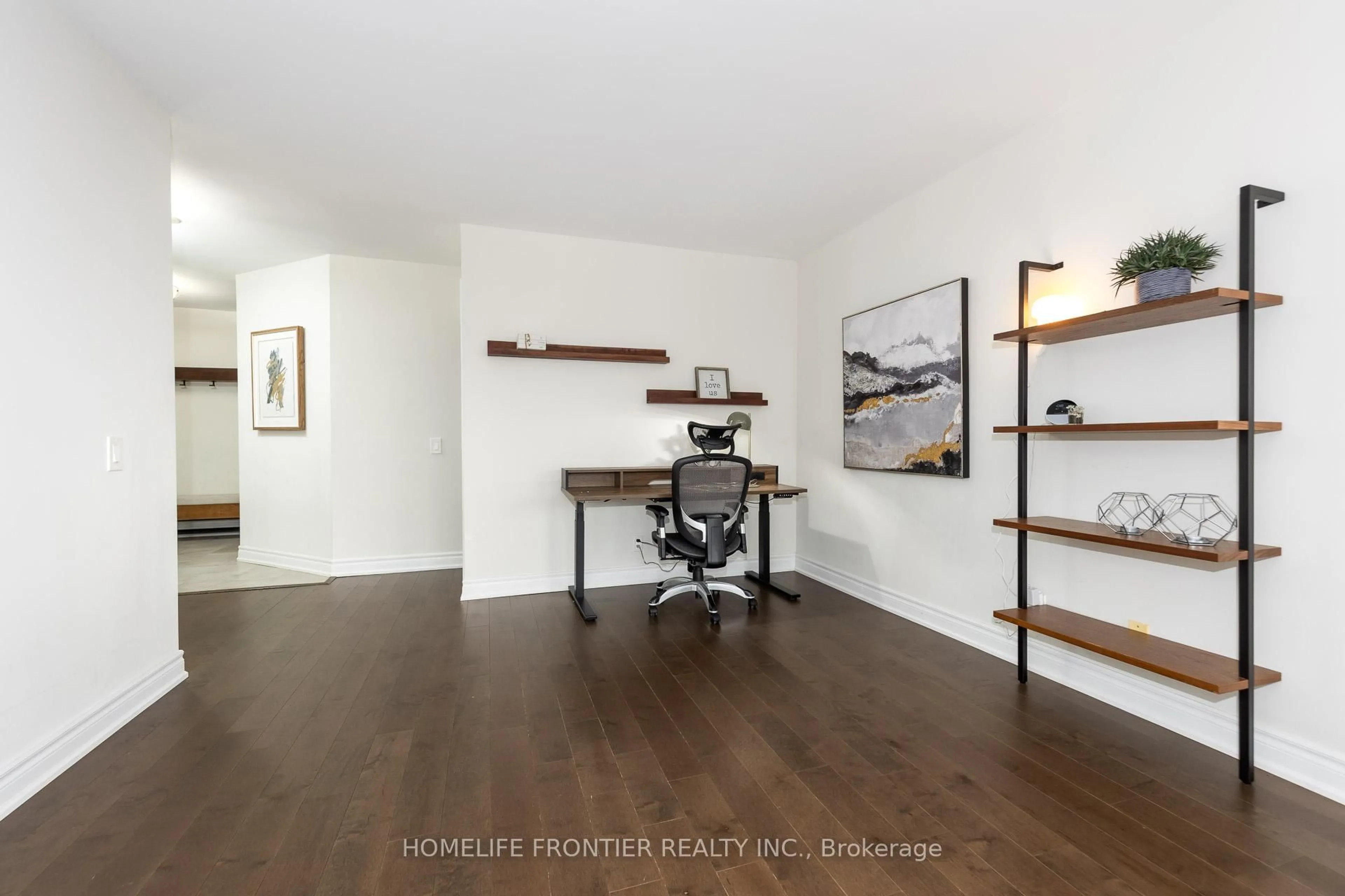 A pic of a room for 100 Upper Madison Ave #2602, Toronto Ontario M2N 6M4