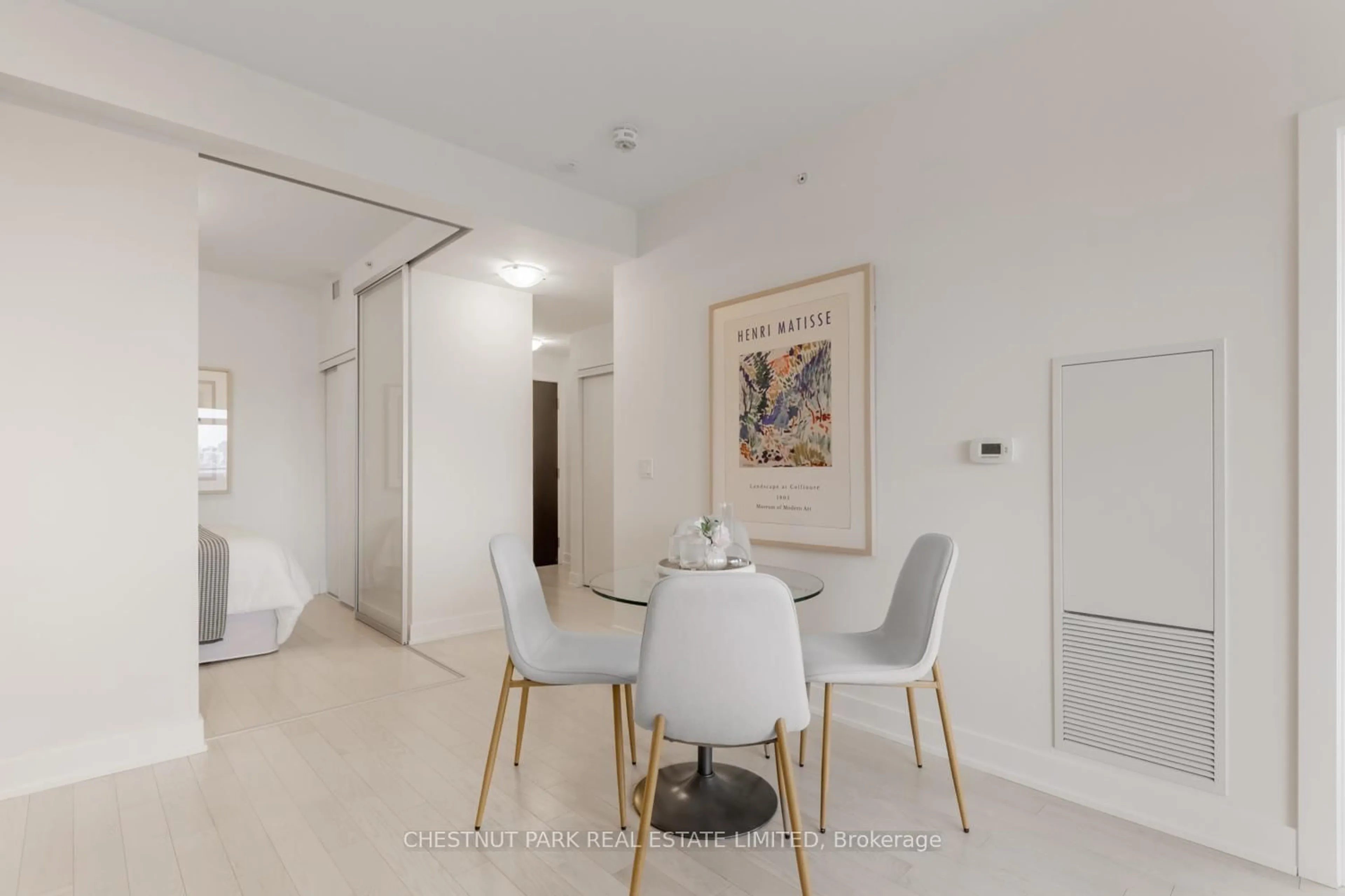 A pic of a room for 181 Bedford Rd #1603, Toronto Ontario M5R 0C2