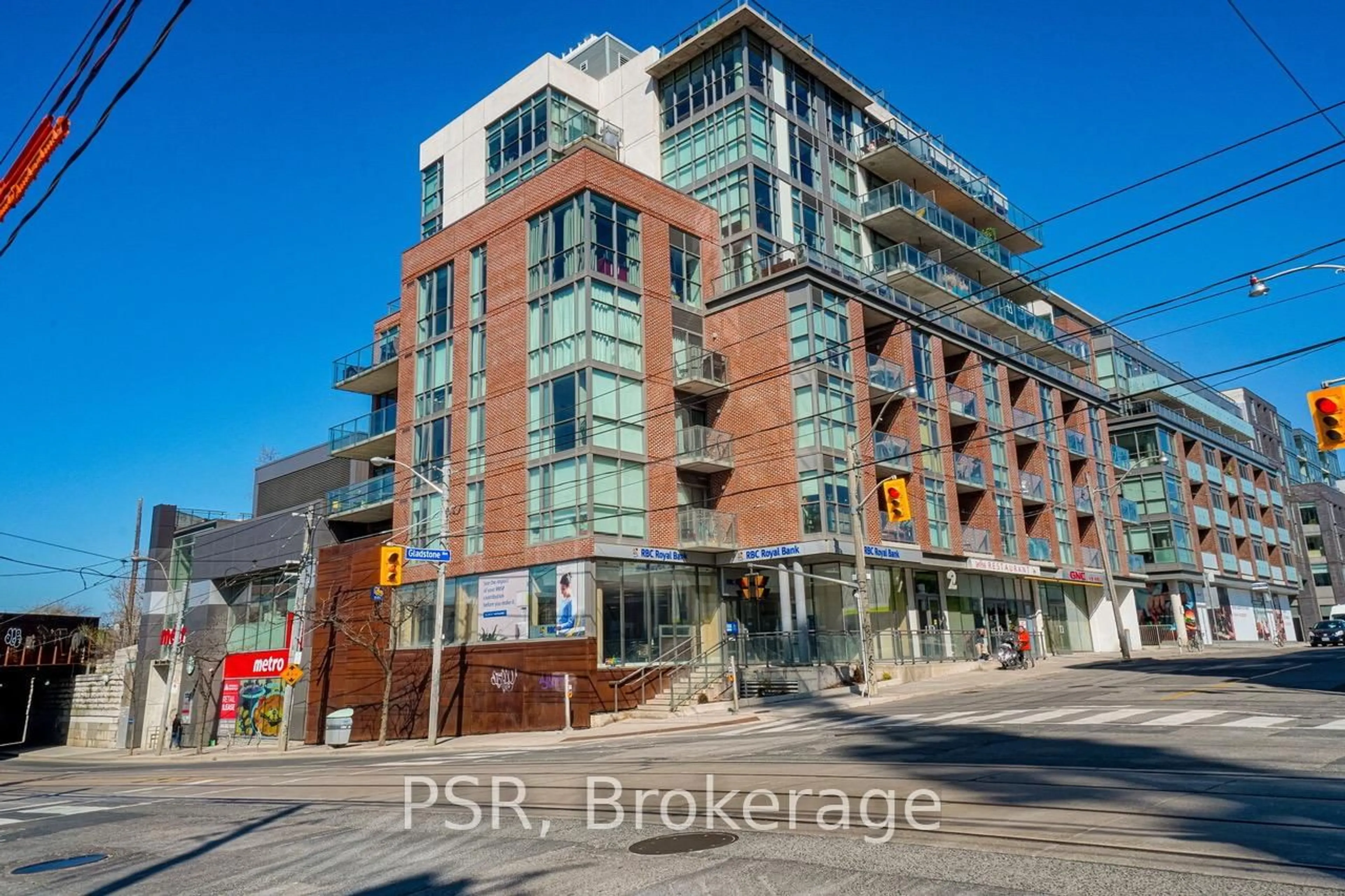 Patio, building for 2 Gladstone Ave #209, Toronto Ontario M6J 1J6