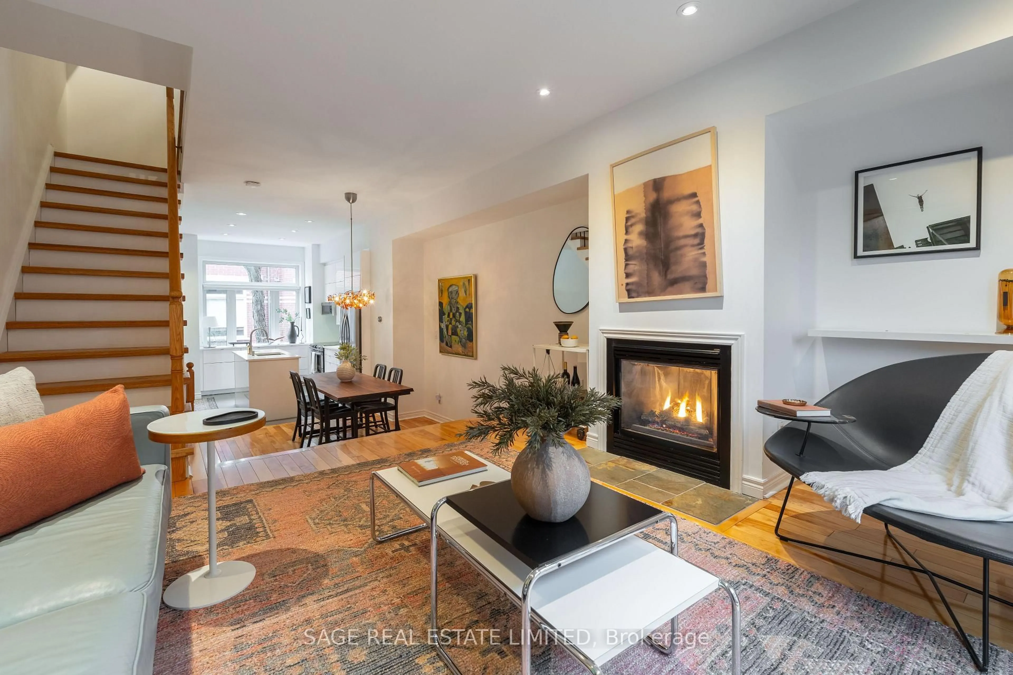 Living room with furniture, unknown for 14 Old Trillium Lane, Toronto Ontario M5A 4T2