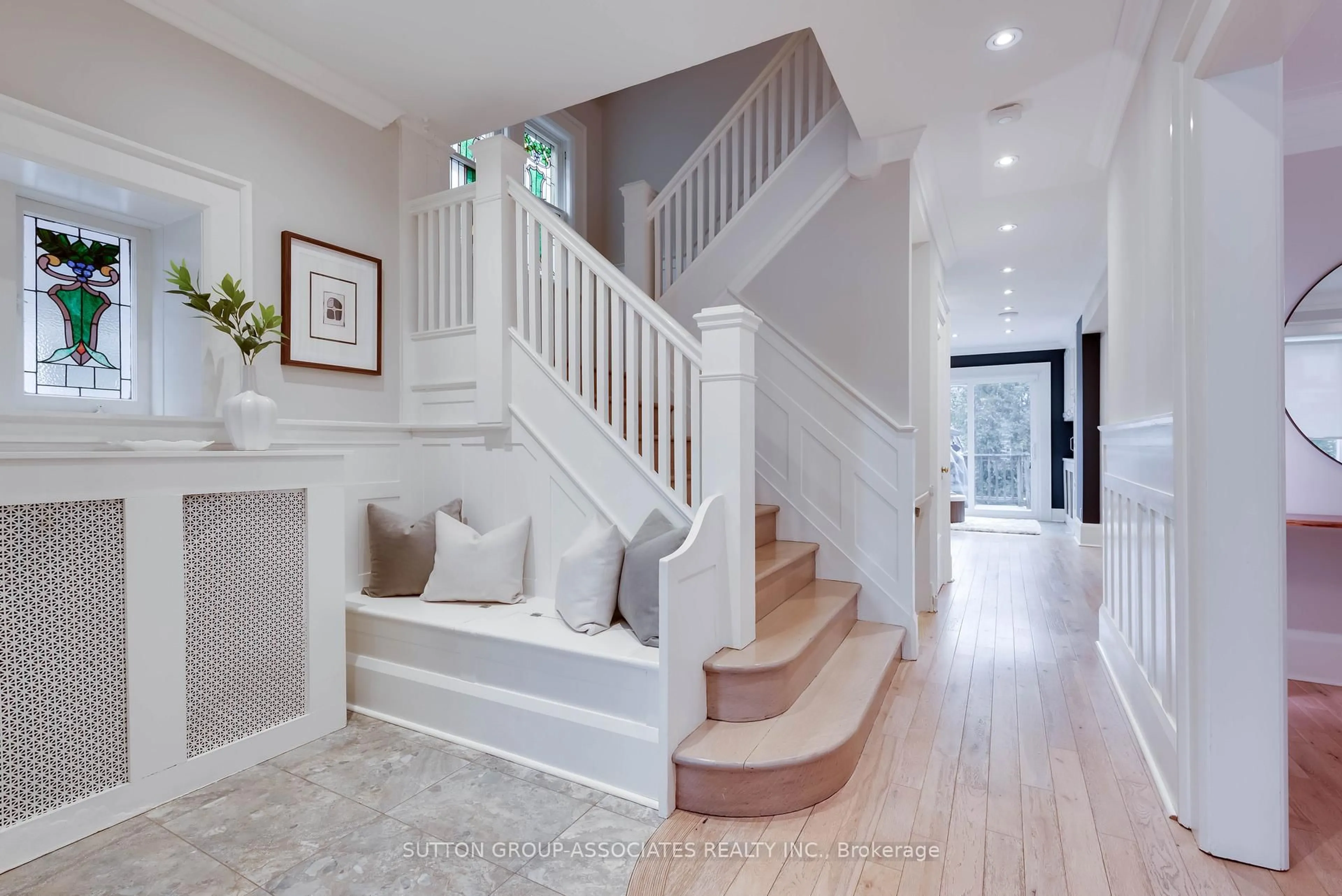 Unknown for 91 Northcliffe Blvd, Toronto Ontario M6H 3H3