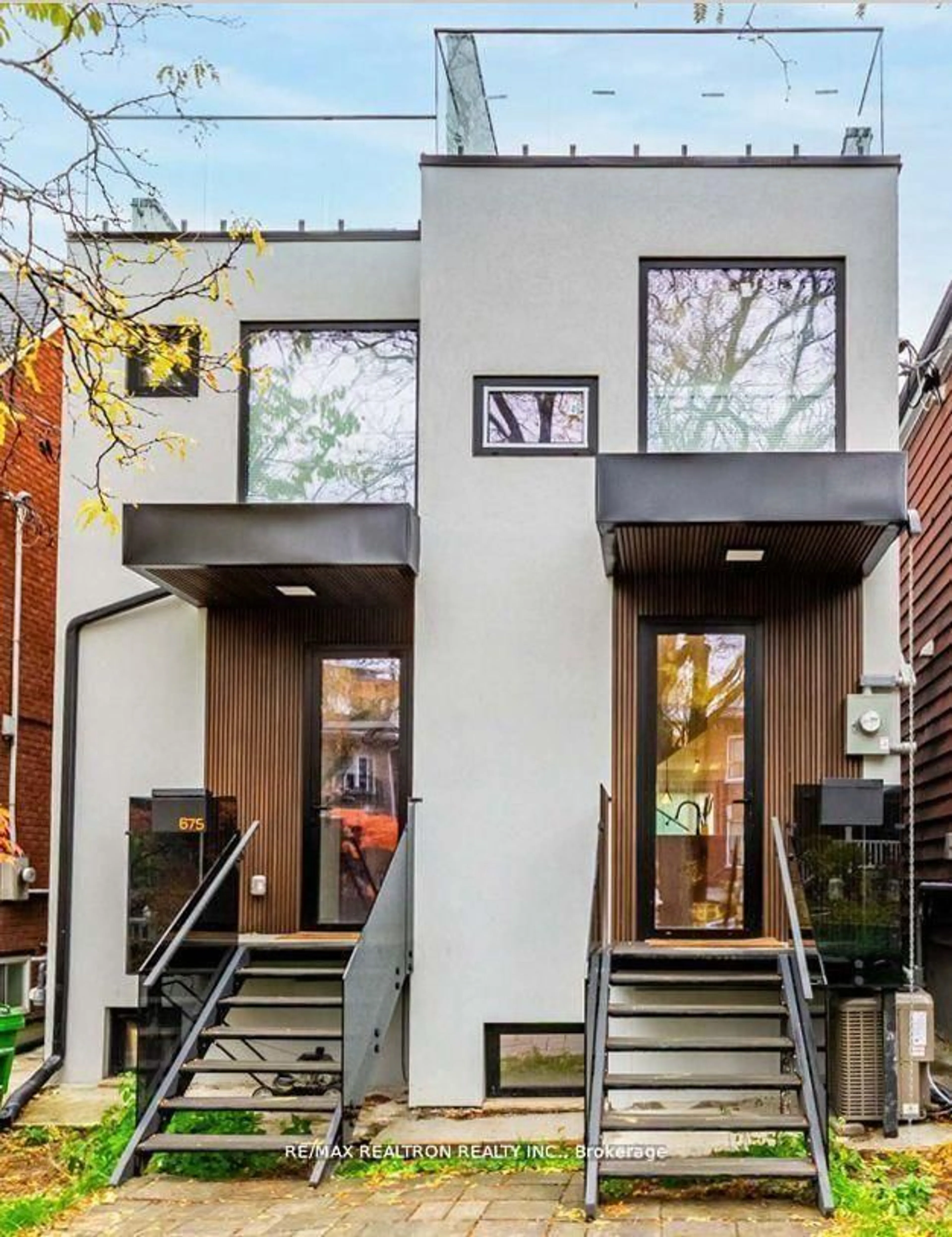 Home with brick exterior material, street for 673 Crawford St, Toronto Ontario M6G 3K1