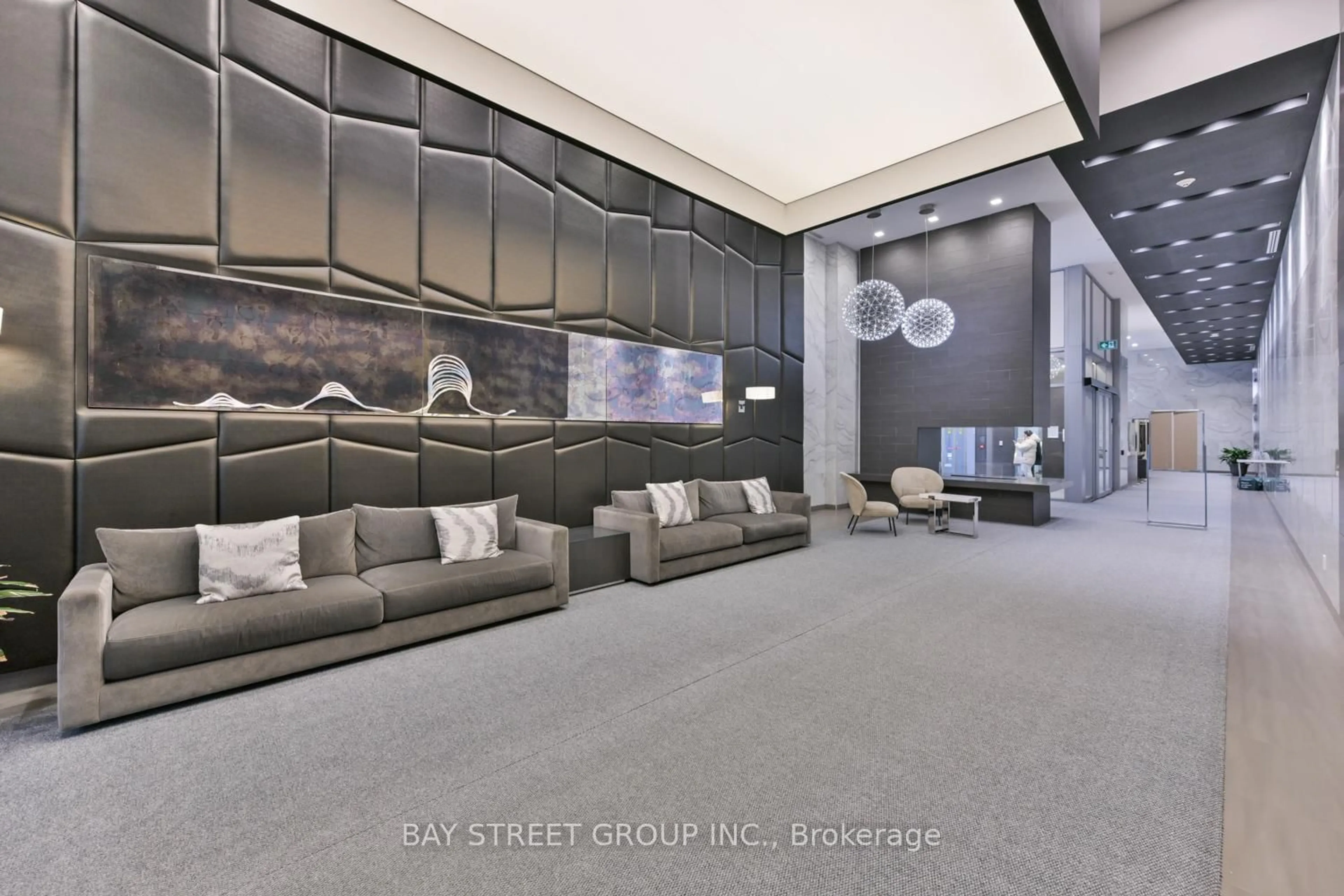 Lobby for 5180 Yonge St #Lph04, Toronto Ontario M2N 5P6