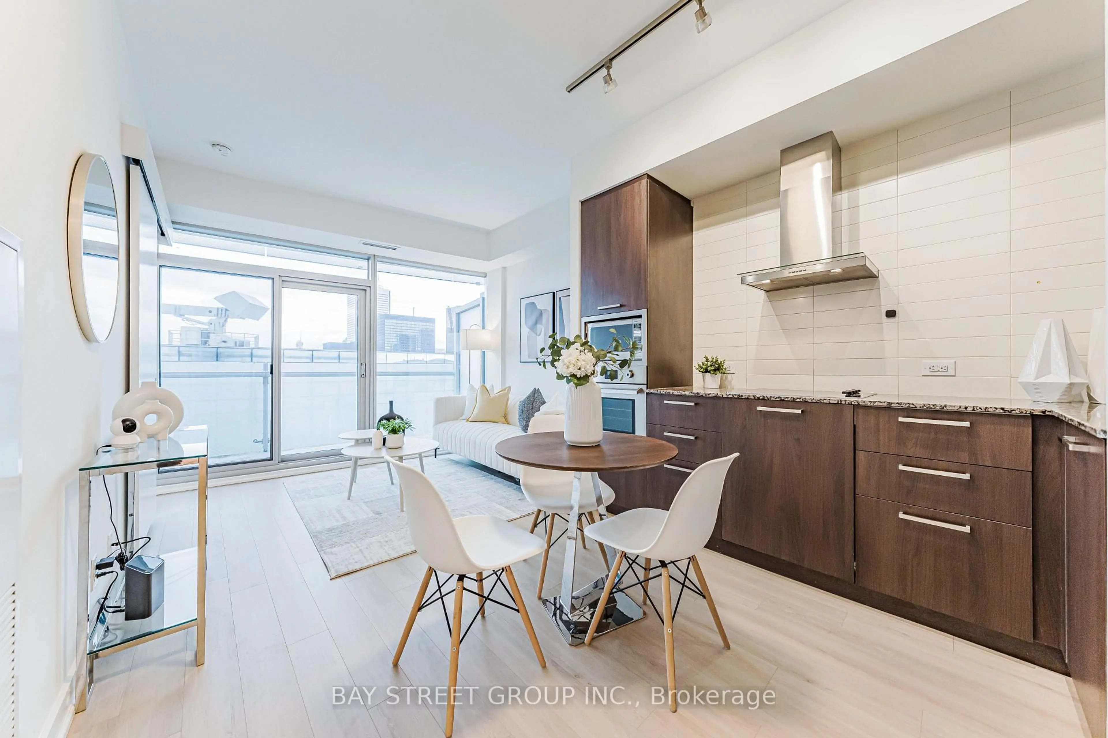 Open concept kitchen, unknown for 14 York St #4809, Toronto Ontario M5J 2Z2