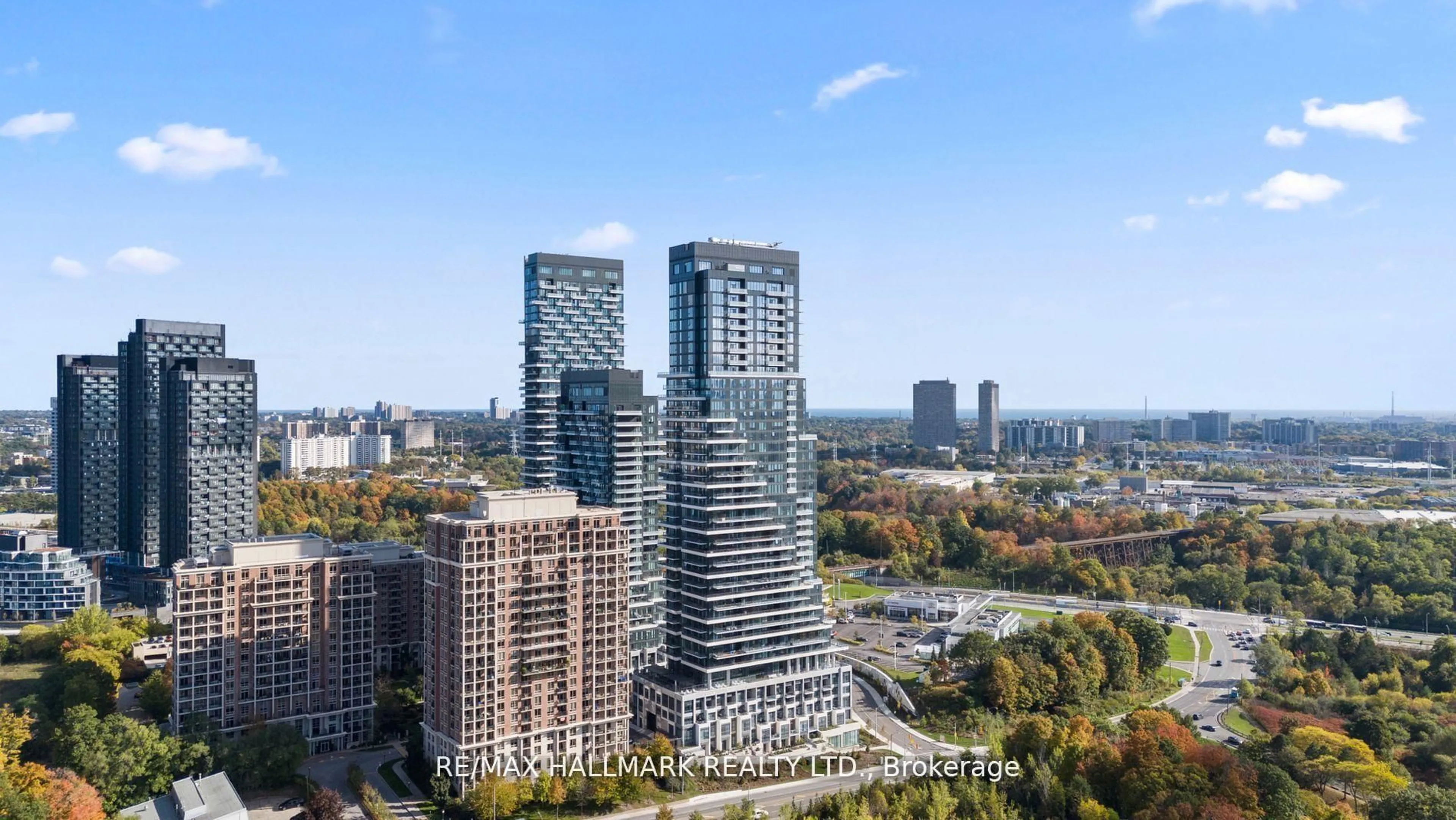 A pic from outside/outdoor area/front of a property/back of a property/a pic from drone, city buildings view from balcony for 10 Inn On The Park Dr #1906, Toronto Ontario M3C 0P9