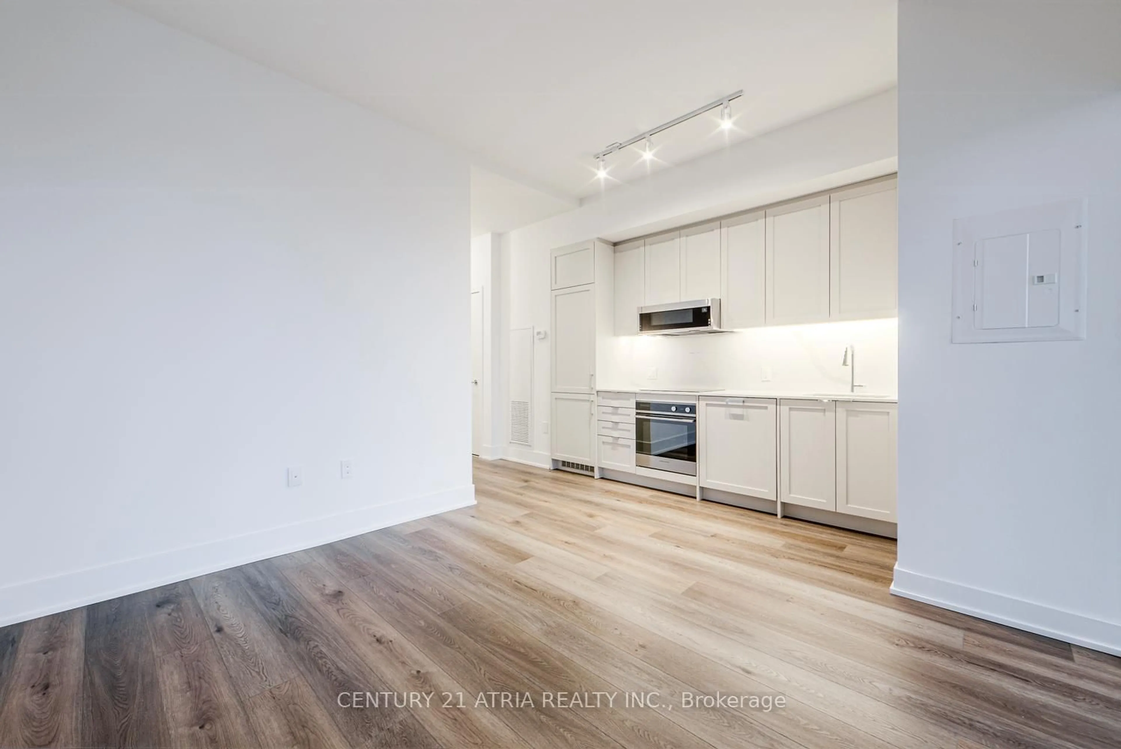 Open concept kitchen, unknown for 250 Lawrence Ave #902, Toronto Ontario M5M 1B2