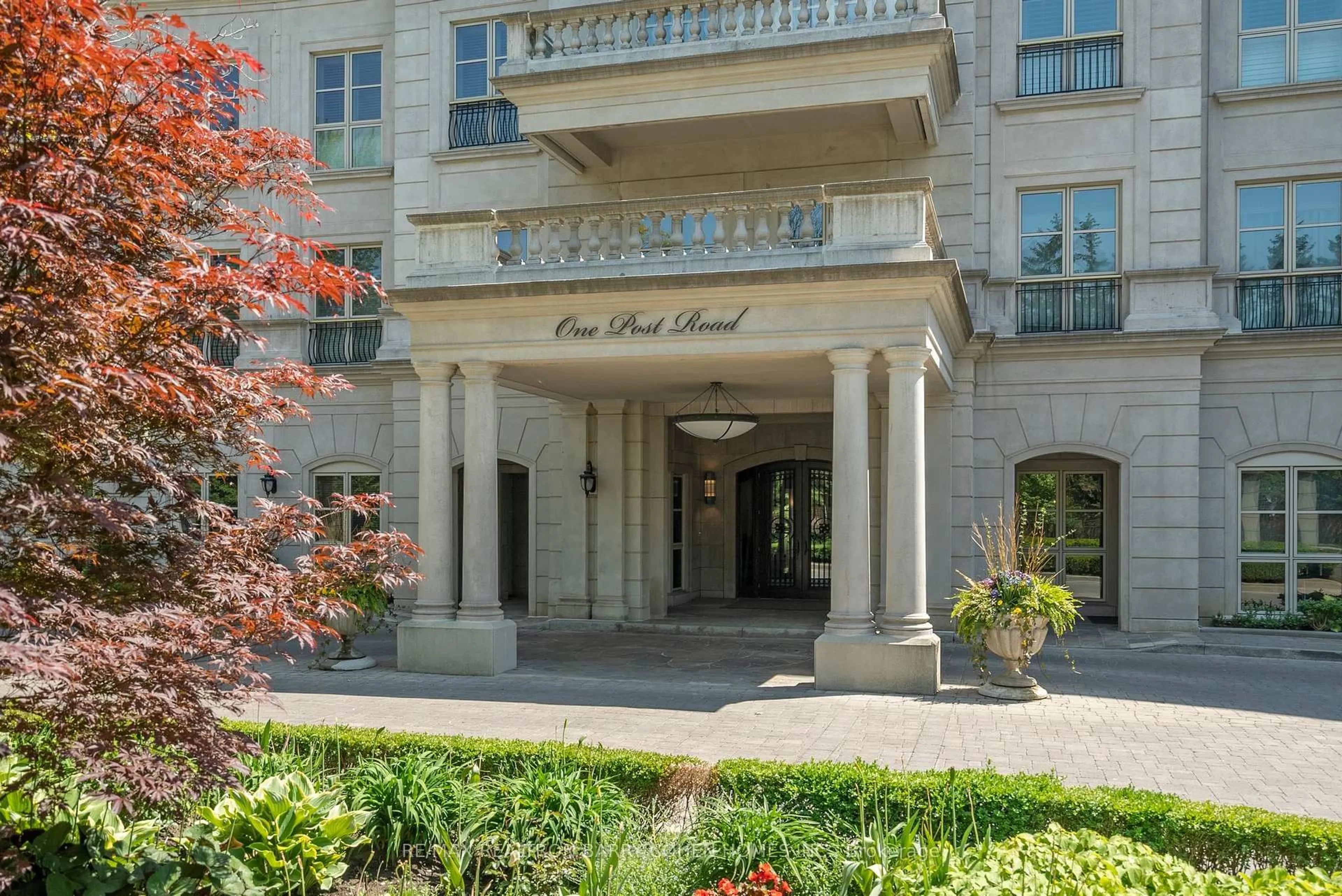 Unknown for 1 Post Rd #204, Toronto Ontario M3B 3R4