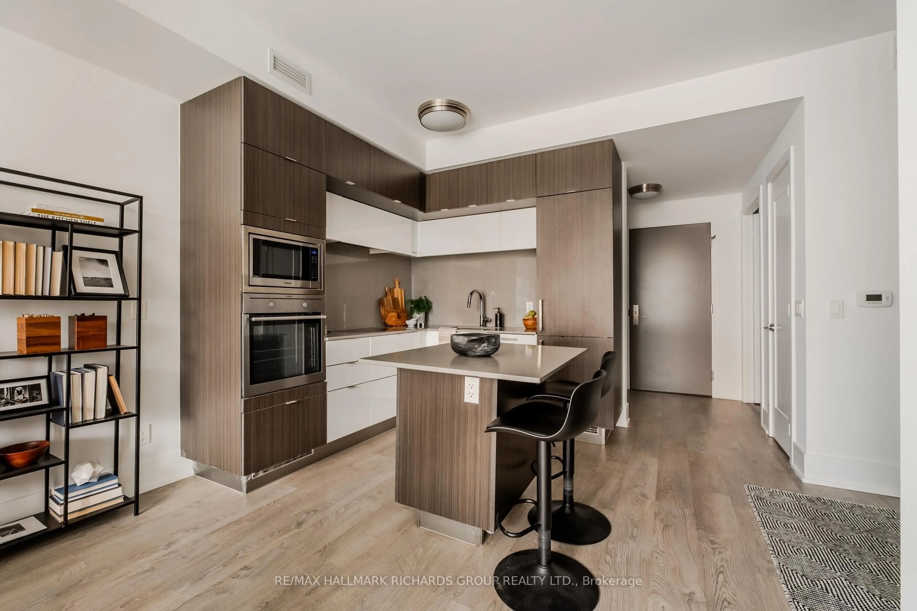 Open concept kitchen, unknown for 15 Merchants' Wharf #340, Toronto Ontario M5A 0N8