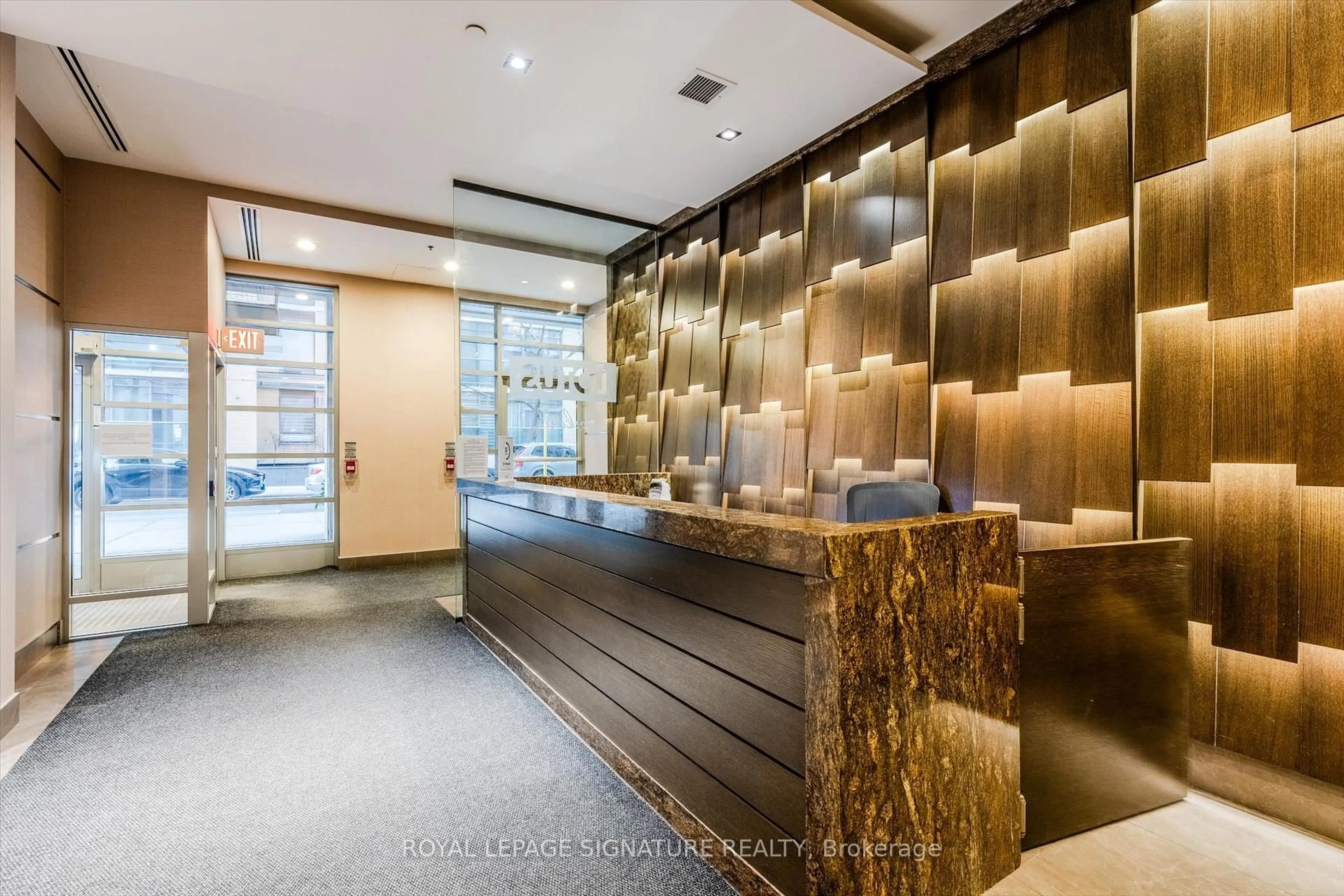 Lobby for 8 Scollard St #709, Toronto Ontario M5R 1M2