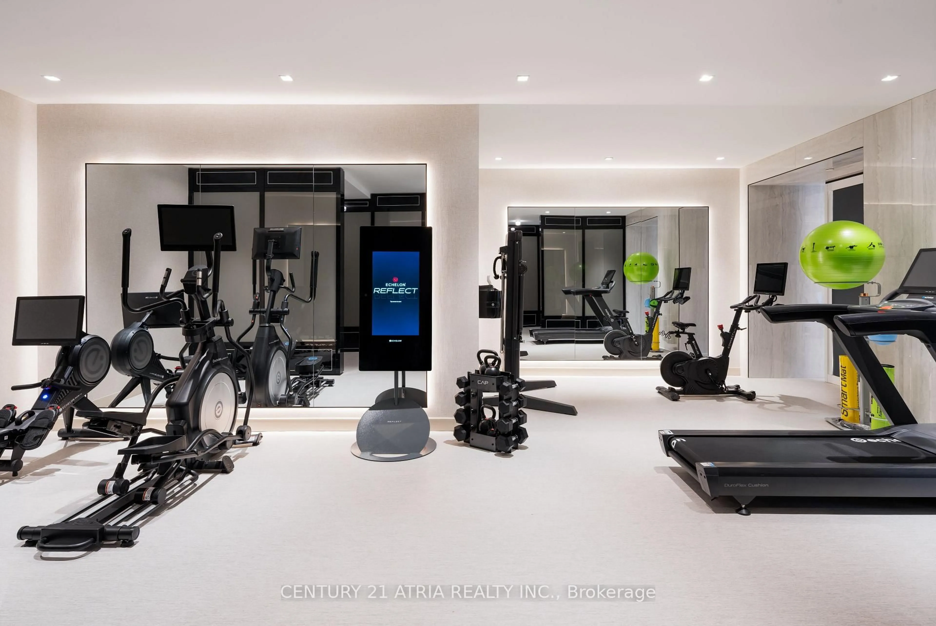 Gym or fitness room for 8 Wellesley St #2111, Toronto Ontario M4Y 0J5