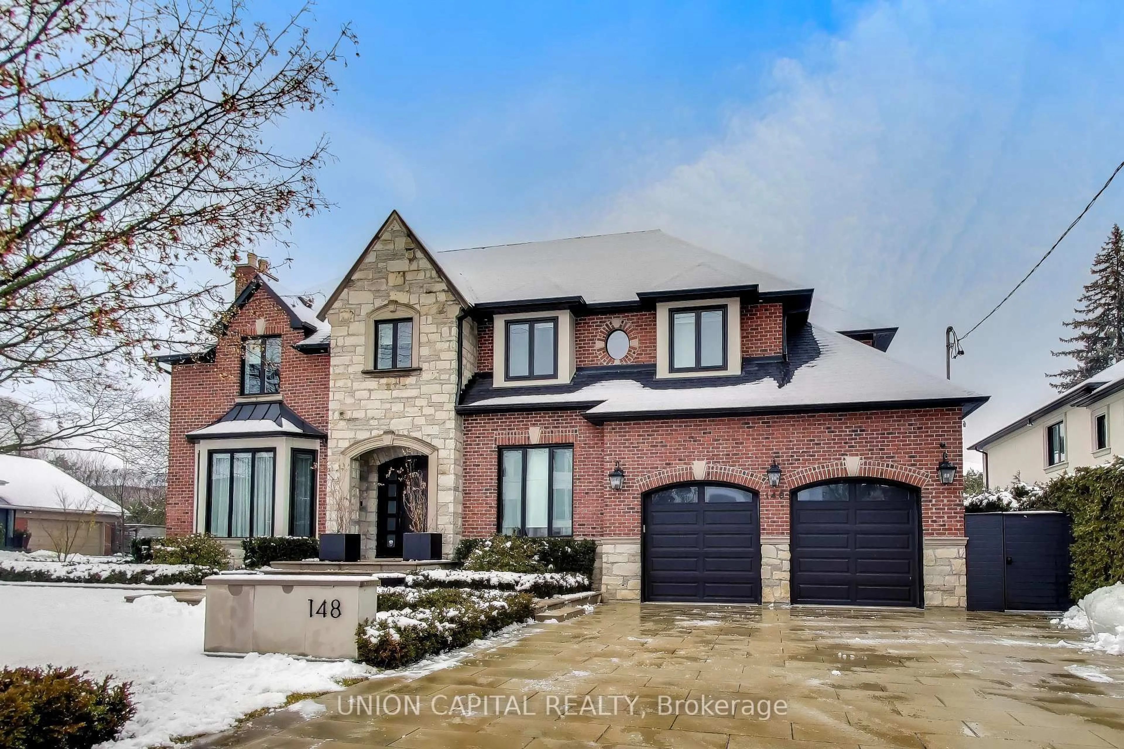 Home with brick exterior material, street for 148 Highland Cres, Toronto Ontario M2L 1H3