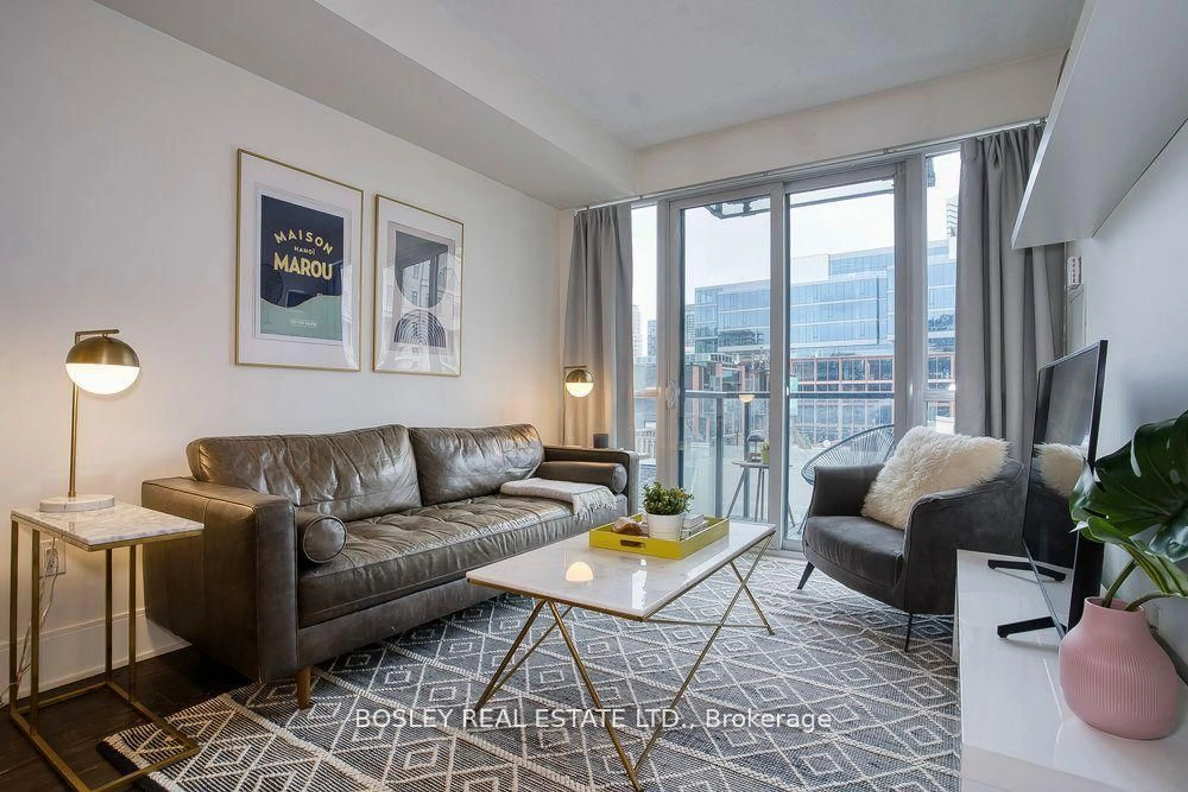 Living room with furniture, unknown for 560 Front St #519, Toronto Ontario M5V 1C1