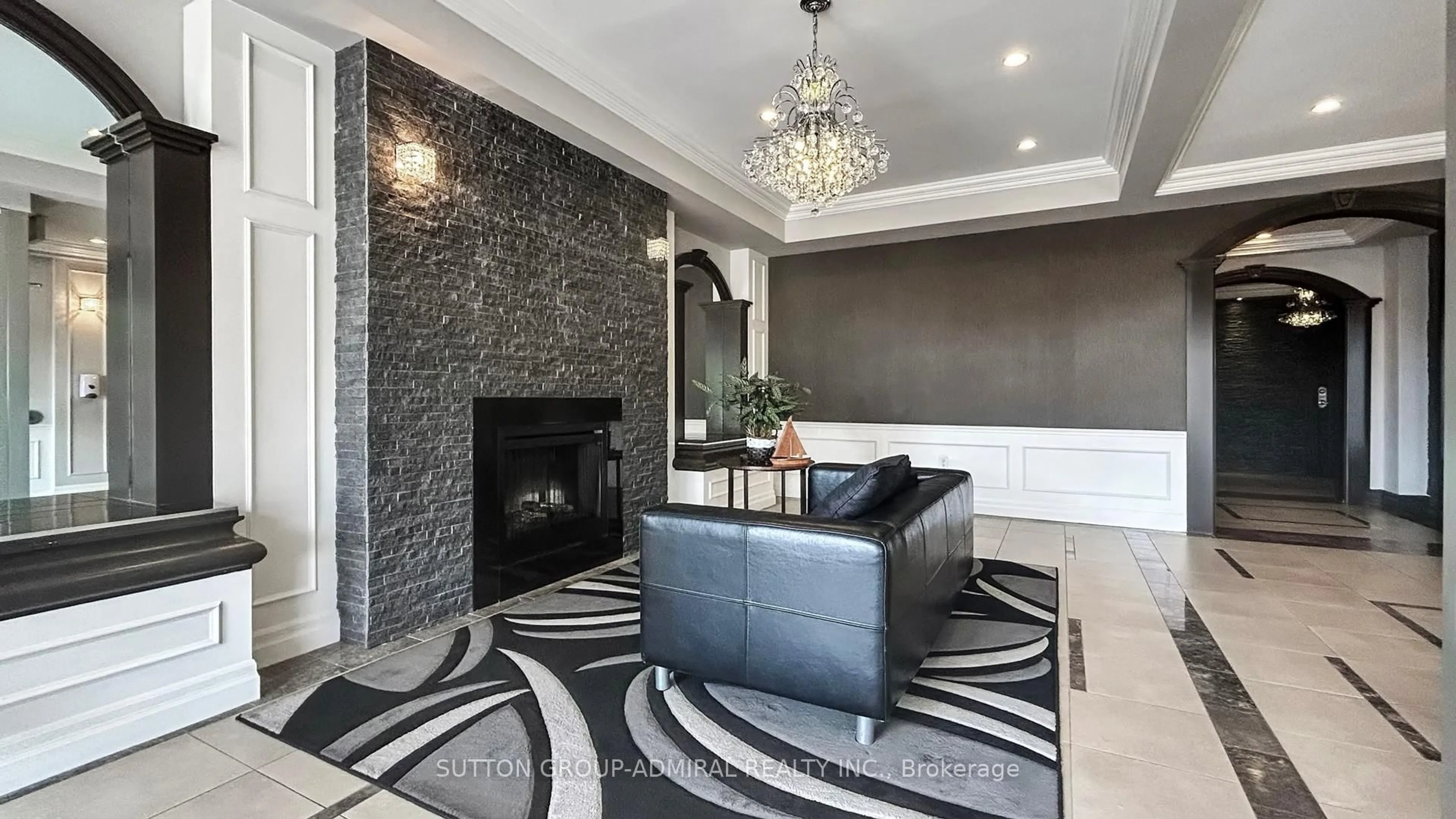 Lobby for 777 Steeles Ave #505, Toronto Ontario M2R 3Y4