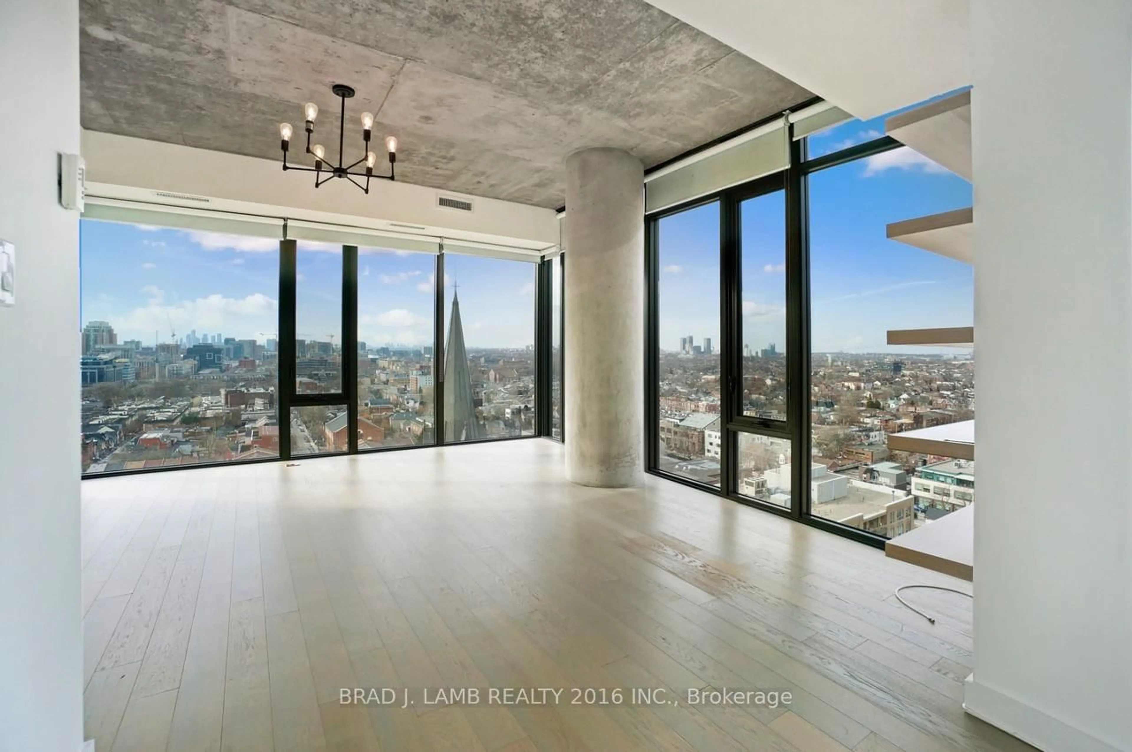 Unknown for 111 Bathurst St #1609, Toronto Ontario M5V 1N6