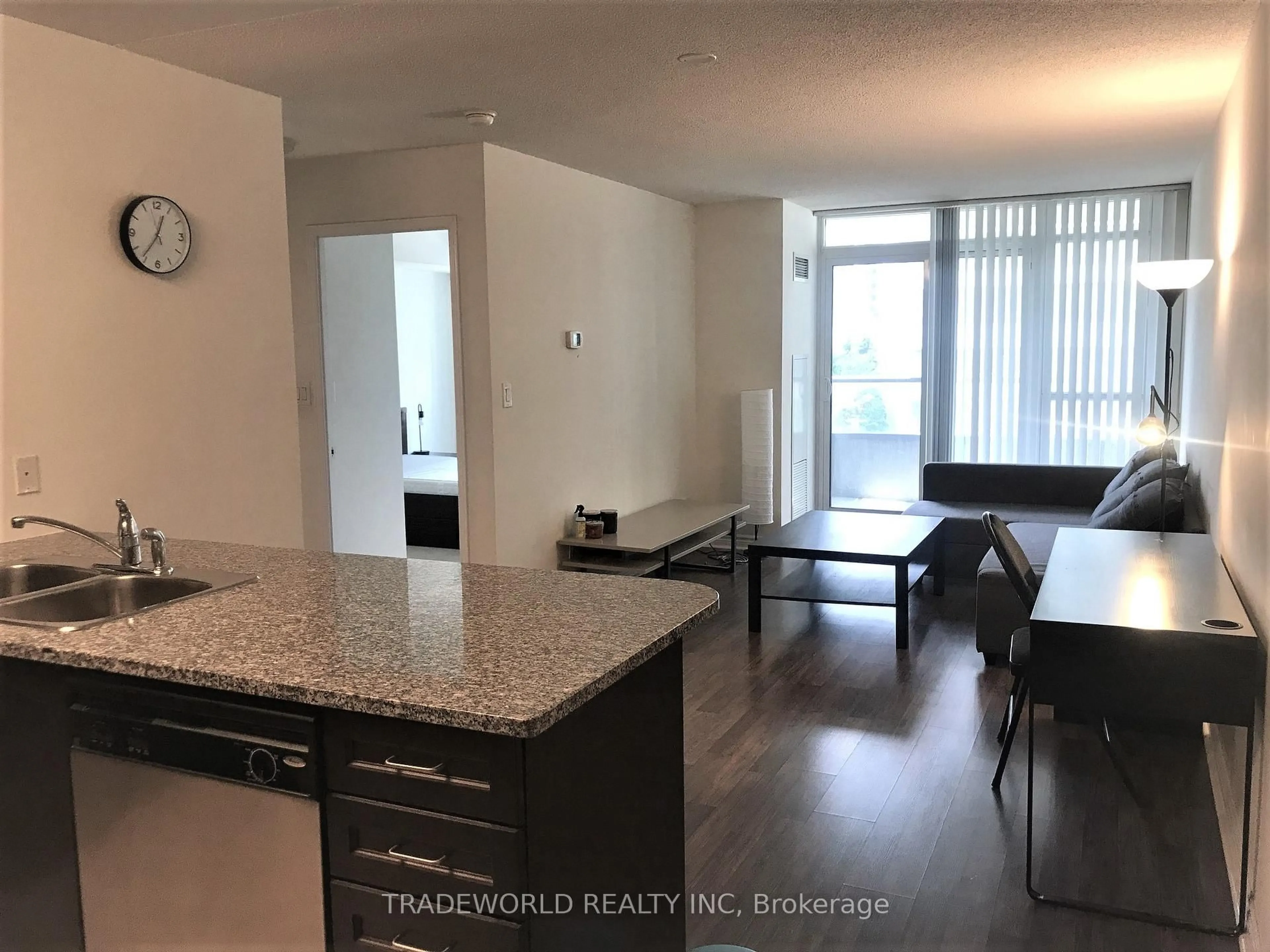 Unknown for 35 Hollywood Ave #316, Toronto Ontario M2N 0A9