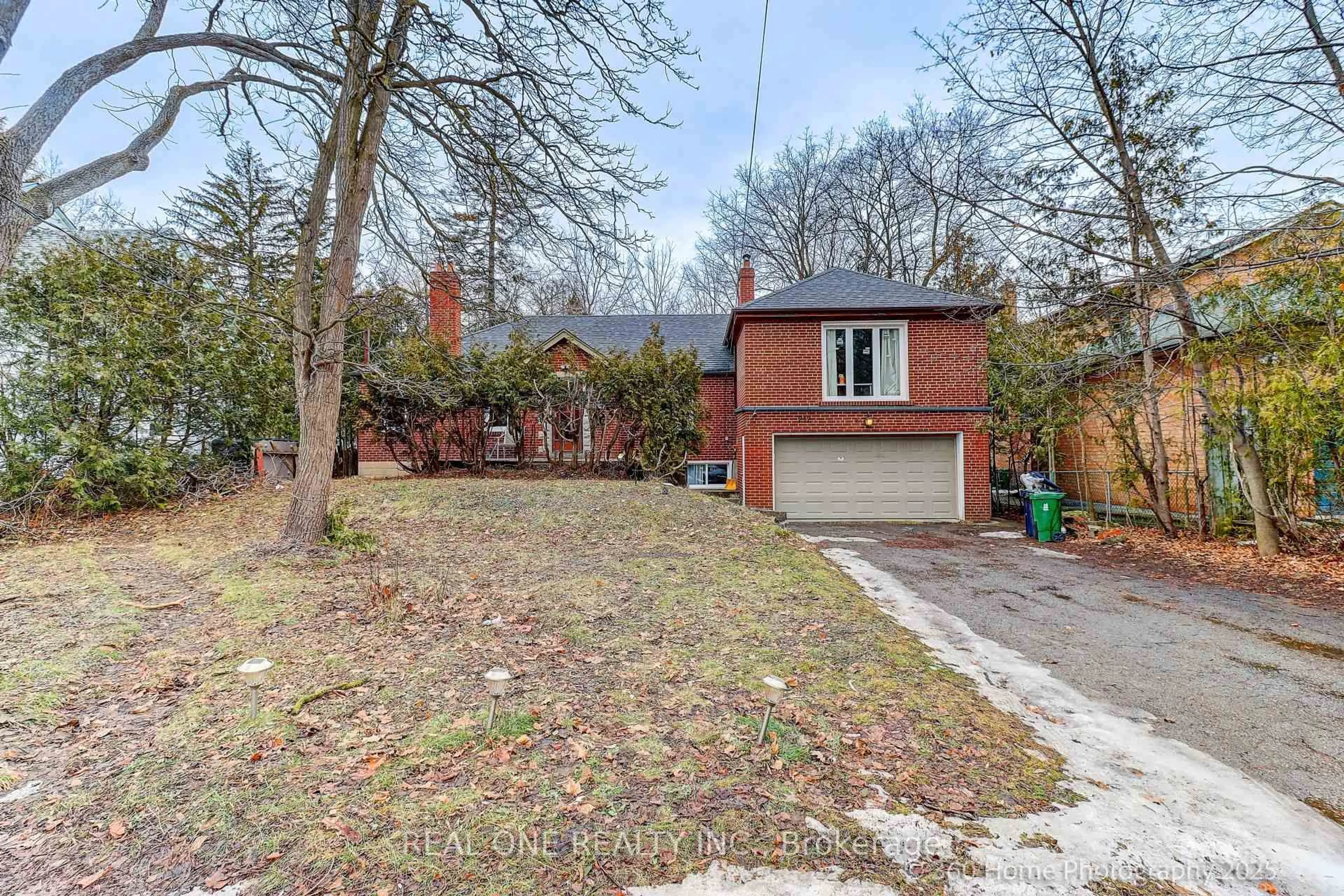 Home with brick exterior material, street for 212 Cummer Ave, Toronto Ontario M2M 2E7