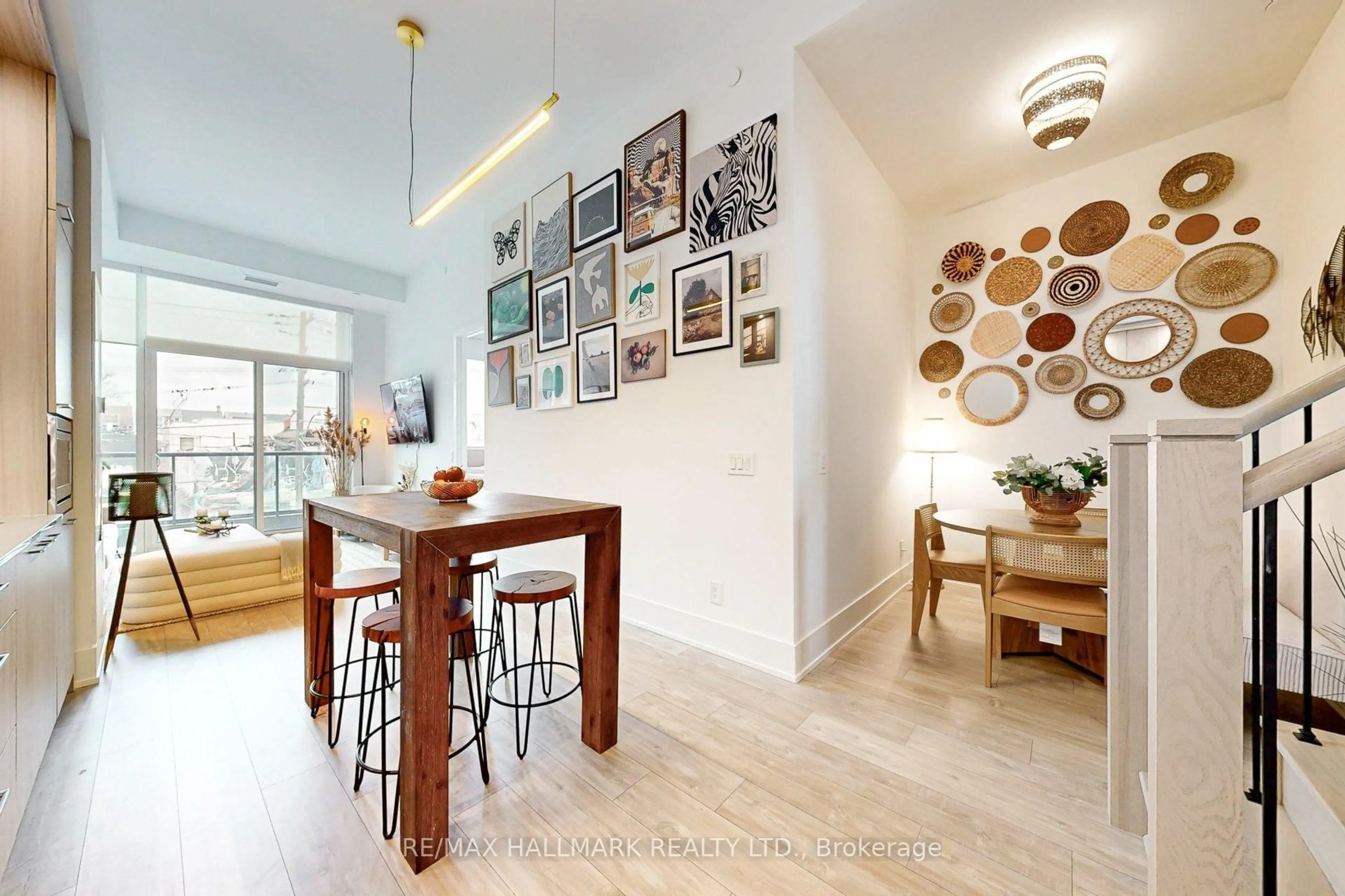 Unknown for 115 denison Ave #316, Toronto Ontario M5T 0A6