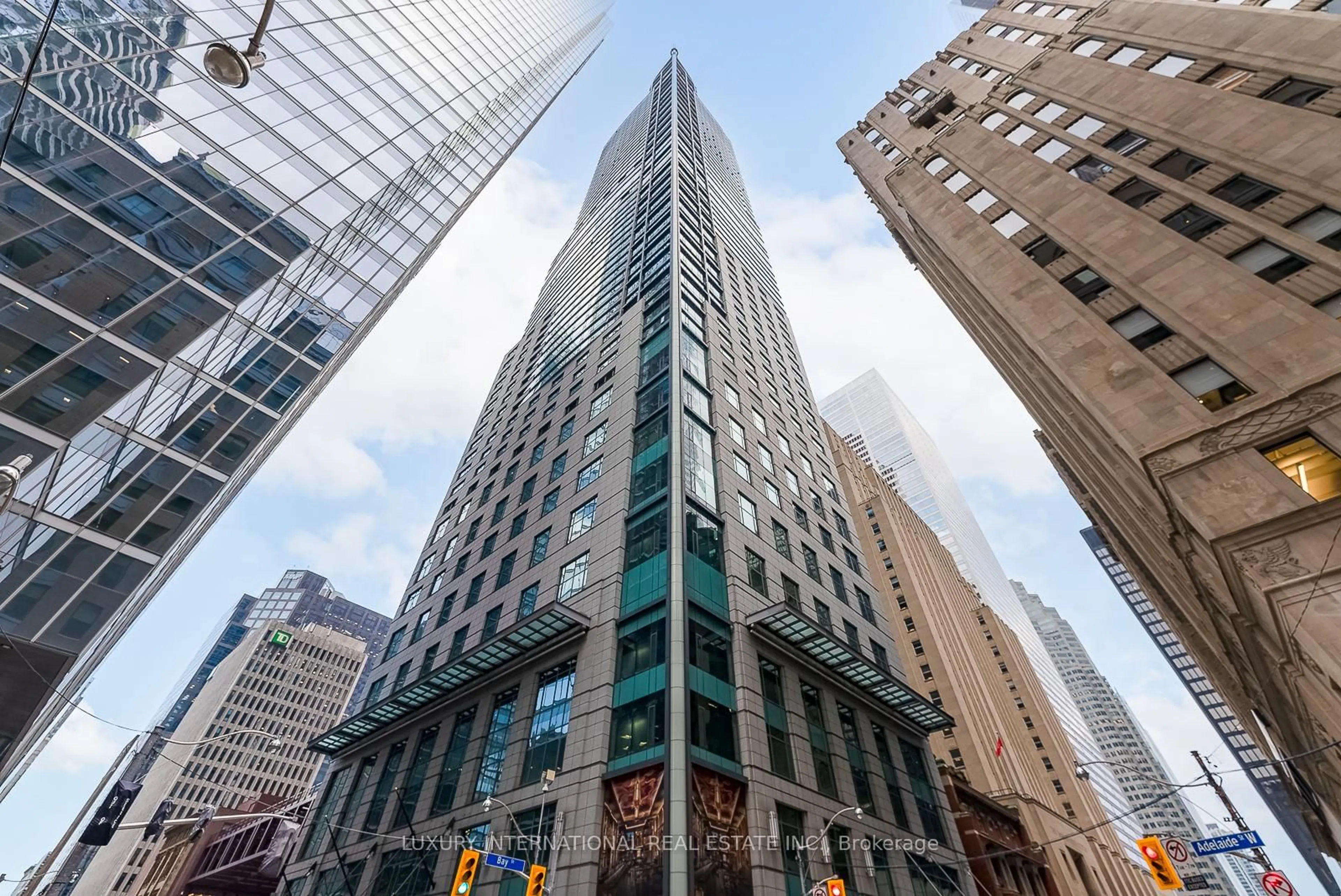 Unknown for 311 Bay St #3906, Toronto Ontario M5H 4G5