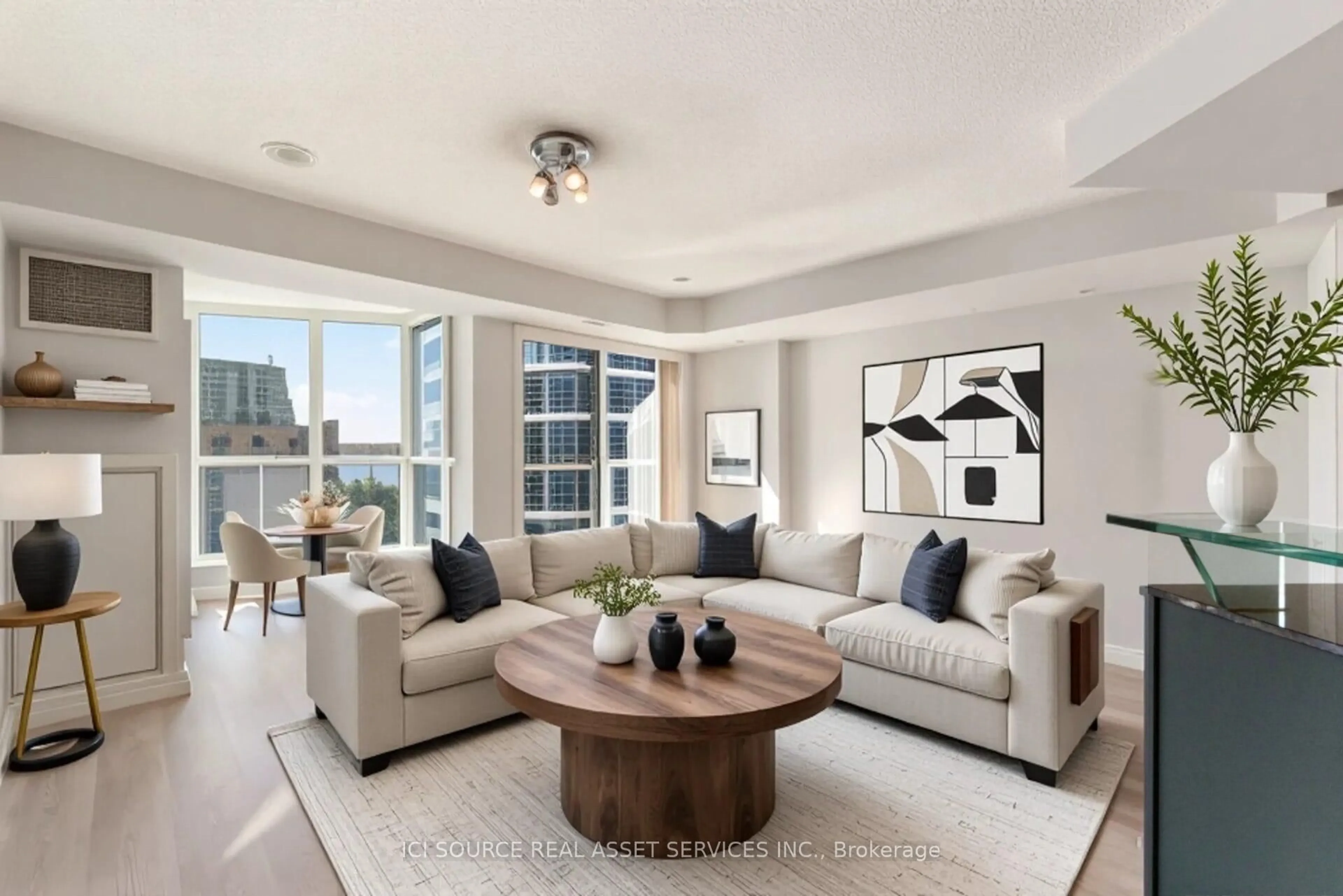 Living room with furniture, unknown for 8 York St #911, Toronto Ontario M5J 2Y2