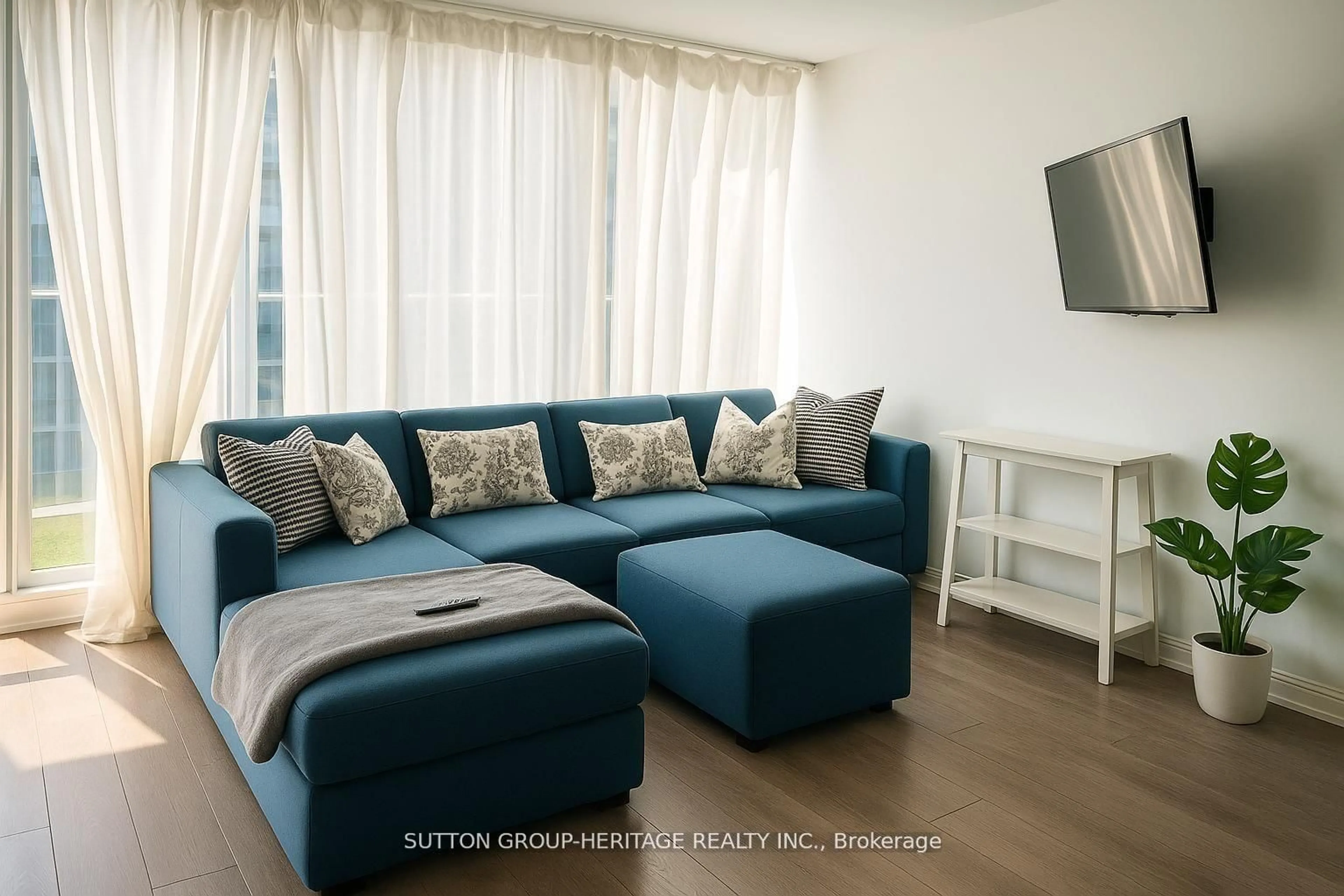 Living room with furniture, unknown for 783 Bathurst St #814, Toronto Ontario M5S 0A8