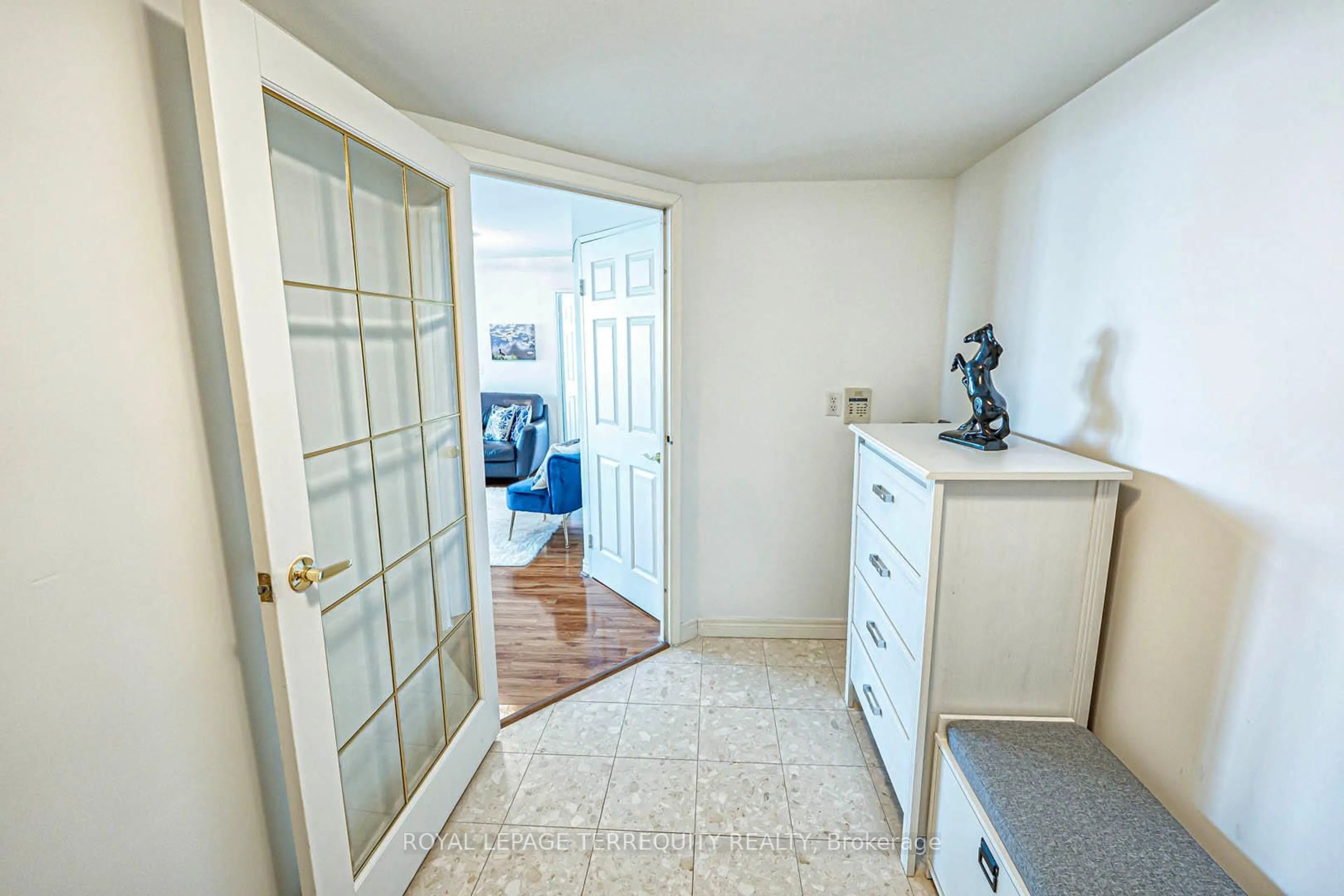 A pic of a room for 23 Hollywood Ave #2610, Toronto Ontario M2N 7L8