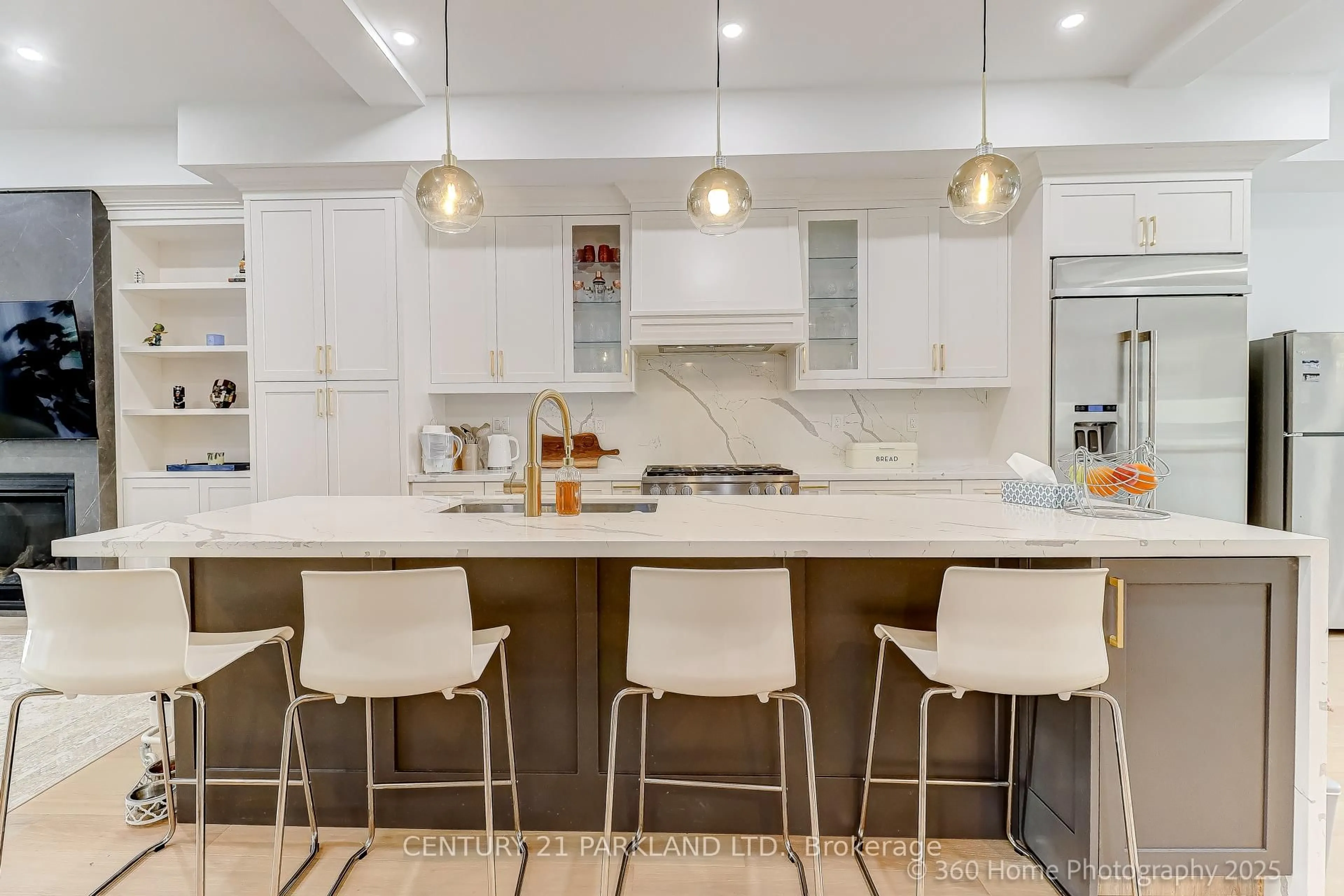 Contemporary kitchen, ceramic/tile floor for 30 Glen Echo Rd, Toronto Ontario M4N 2E1
