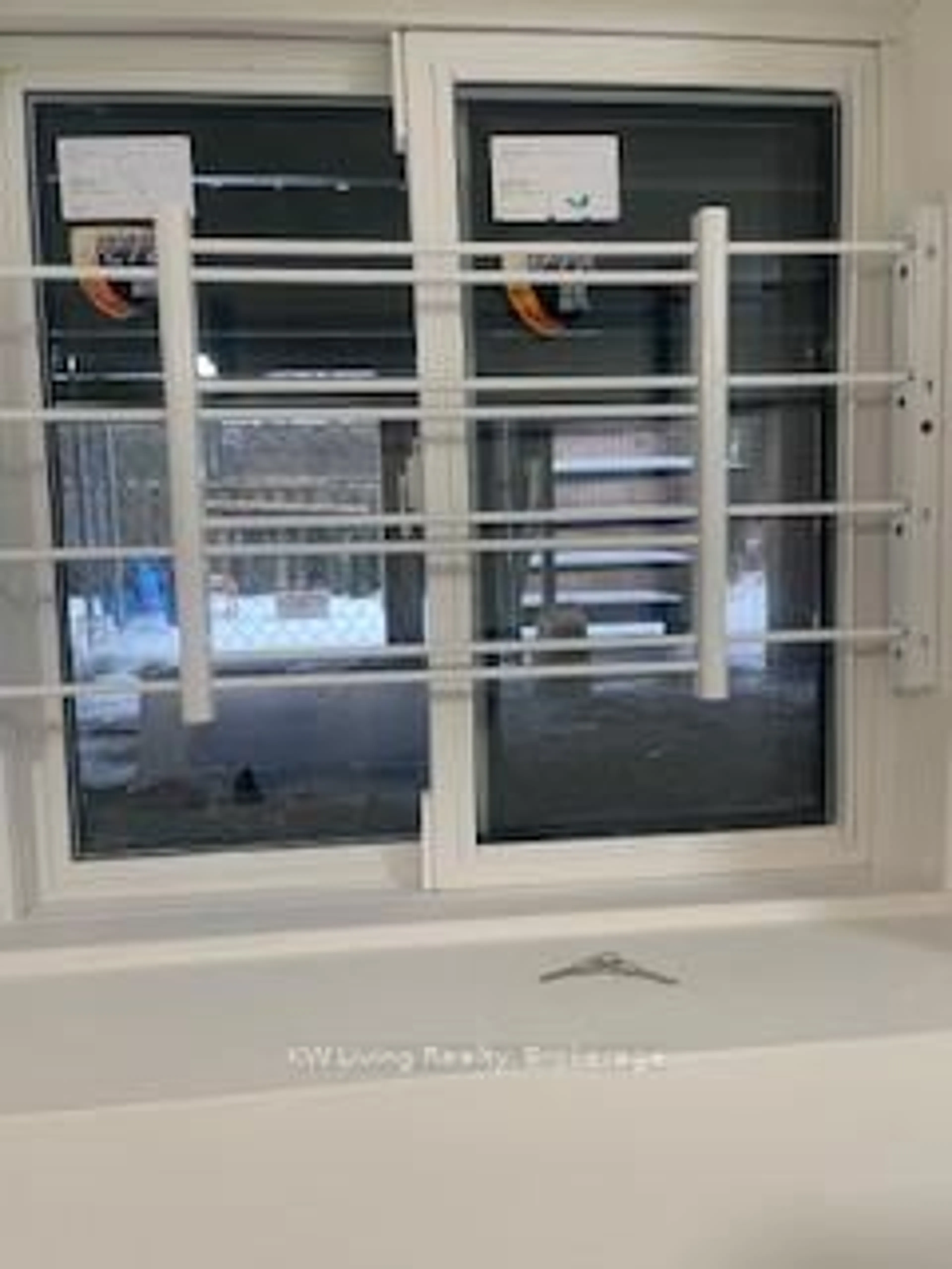 Unknown for 140 Rusholme St, Toronto Ontario M6H 2Y7