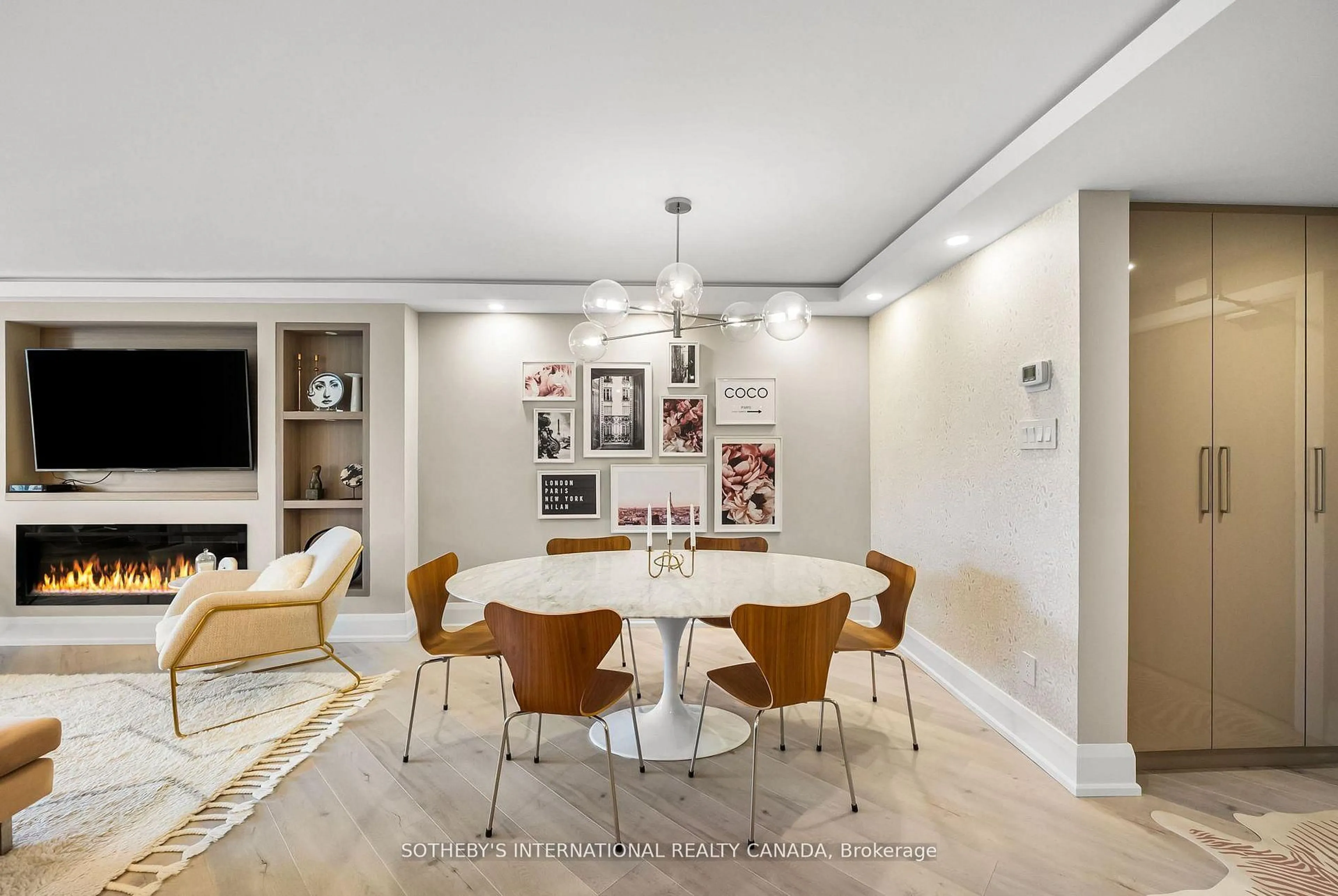 Dining room, ceramic/tile floor for 235 St Clair Ave #301, Toronto Ontario M4V 1R4