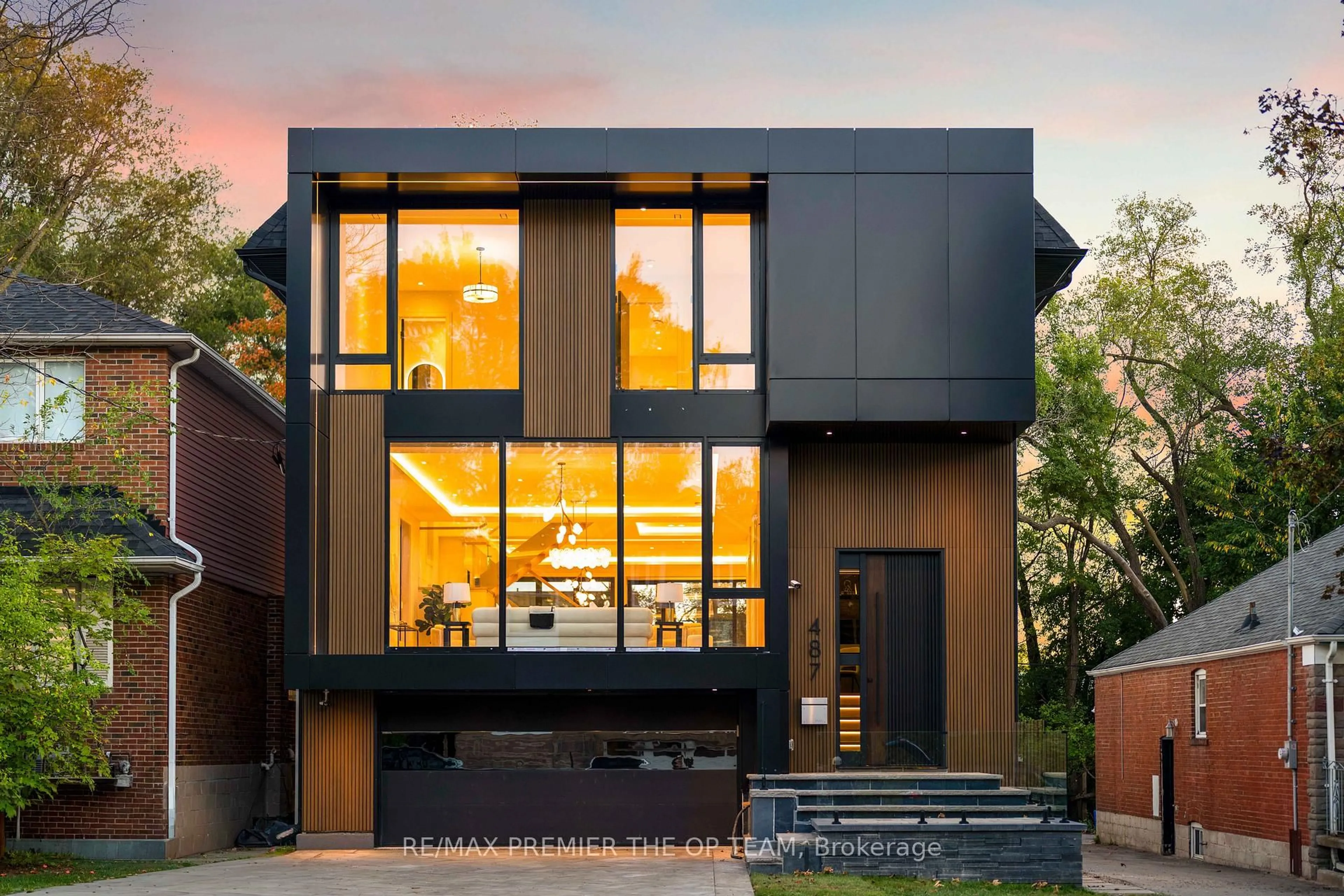 Home with brick exterior material, street for 487 Coldstream Ave, Toronto Ontario M5N 1Y6