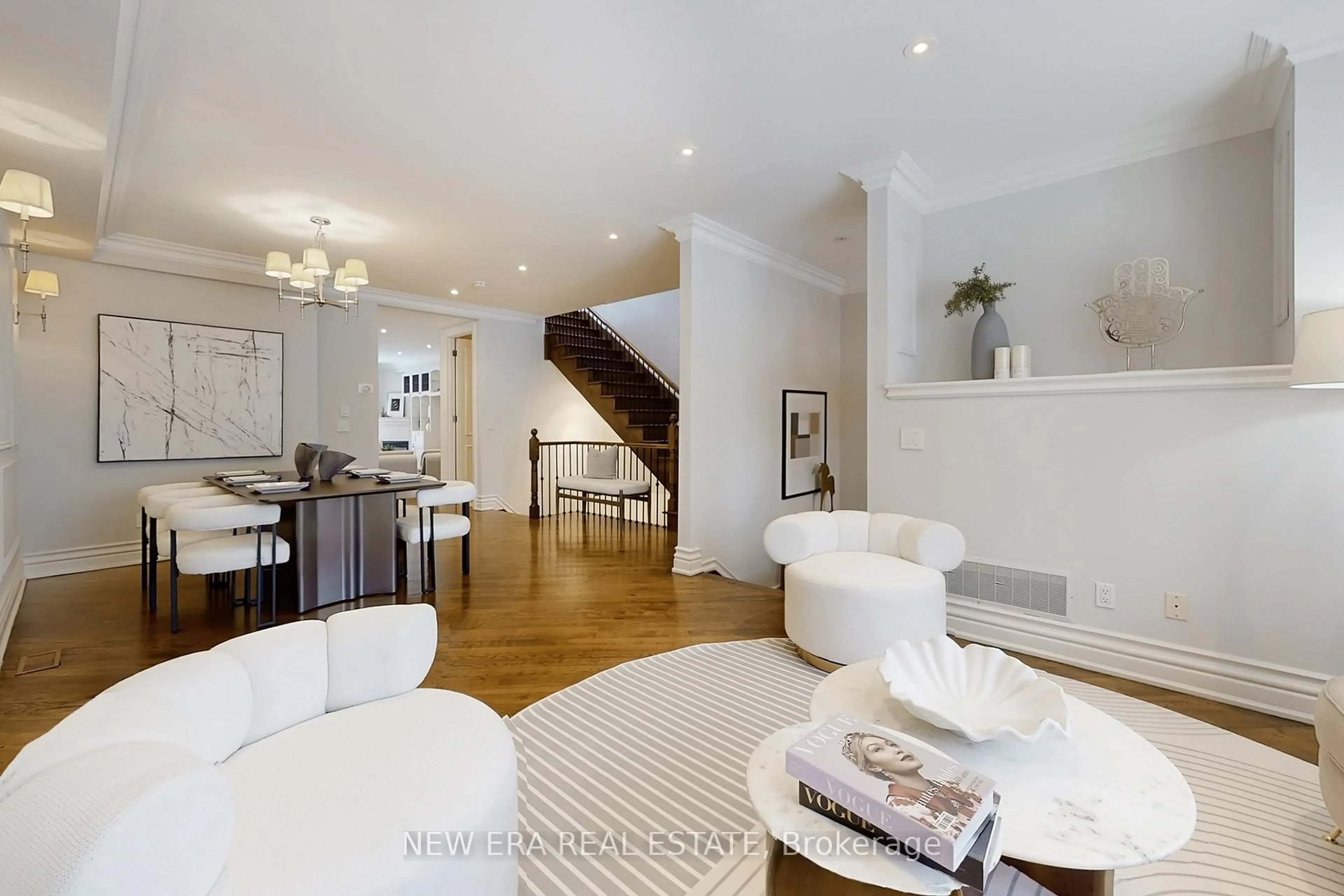 Living room with furniture, unknown for 85 Snowdon Ave, Toronto Ontario M4N 2A8