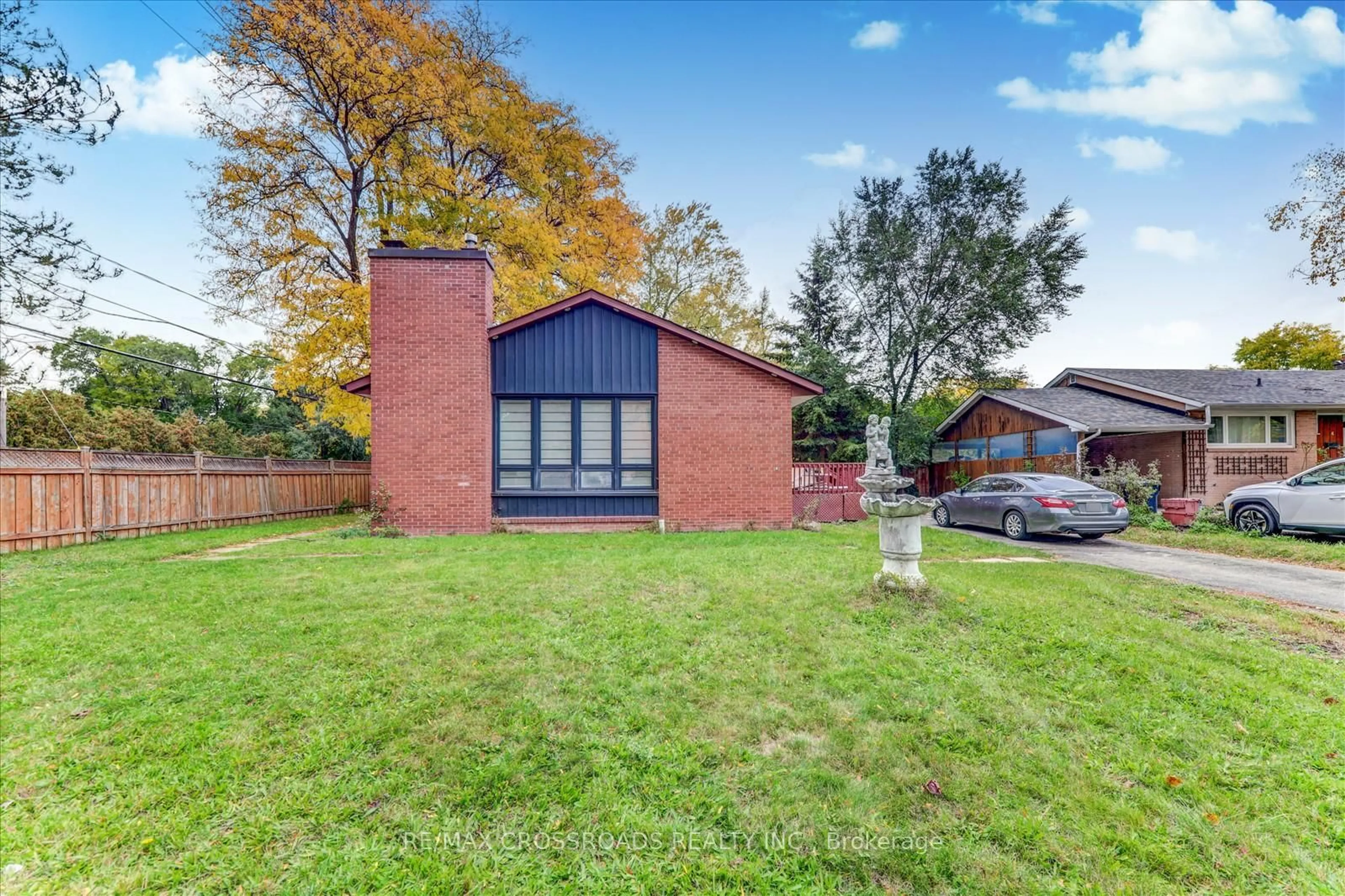 Home with brick exterior material, unknown for 2 Tangmere Rd, Toronto Ontario M3B 2N1