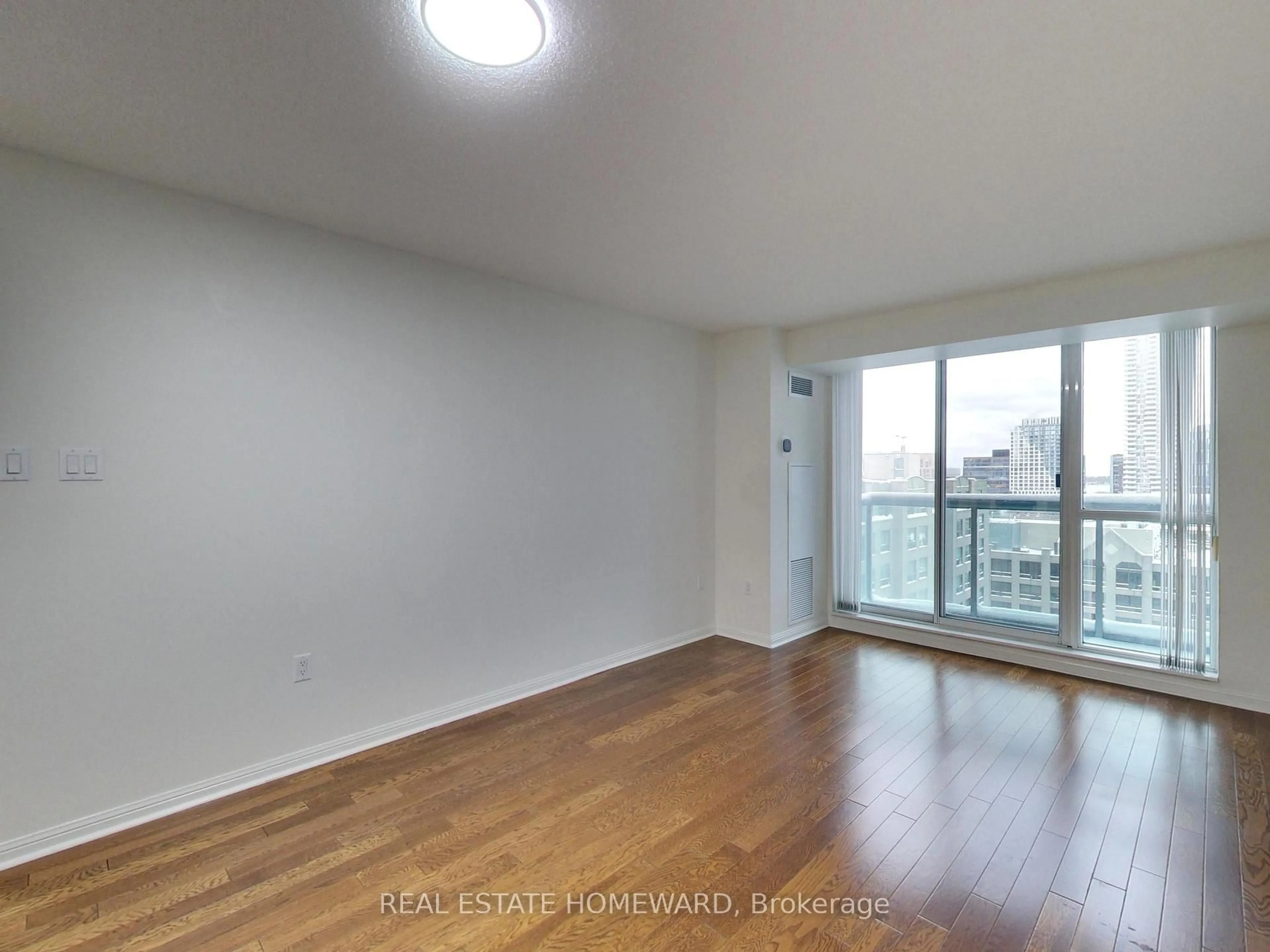 A pic of a room for 109 Front St #1111, Toronto Ontario M5A 4P7