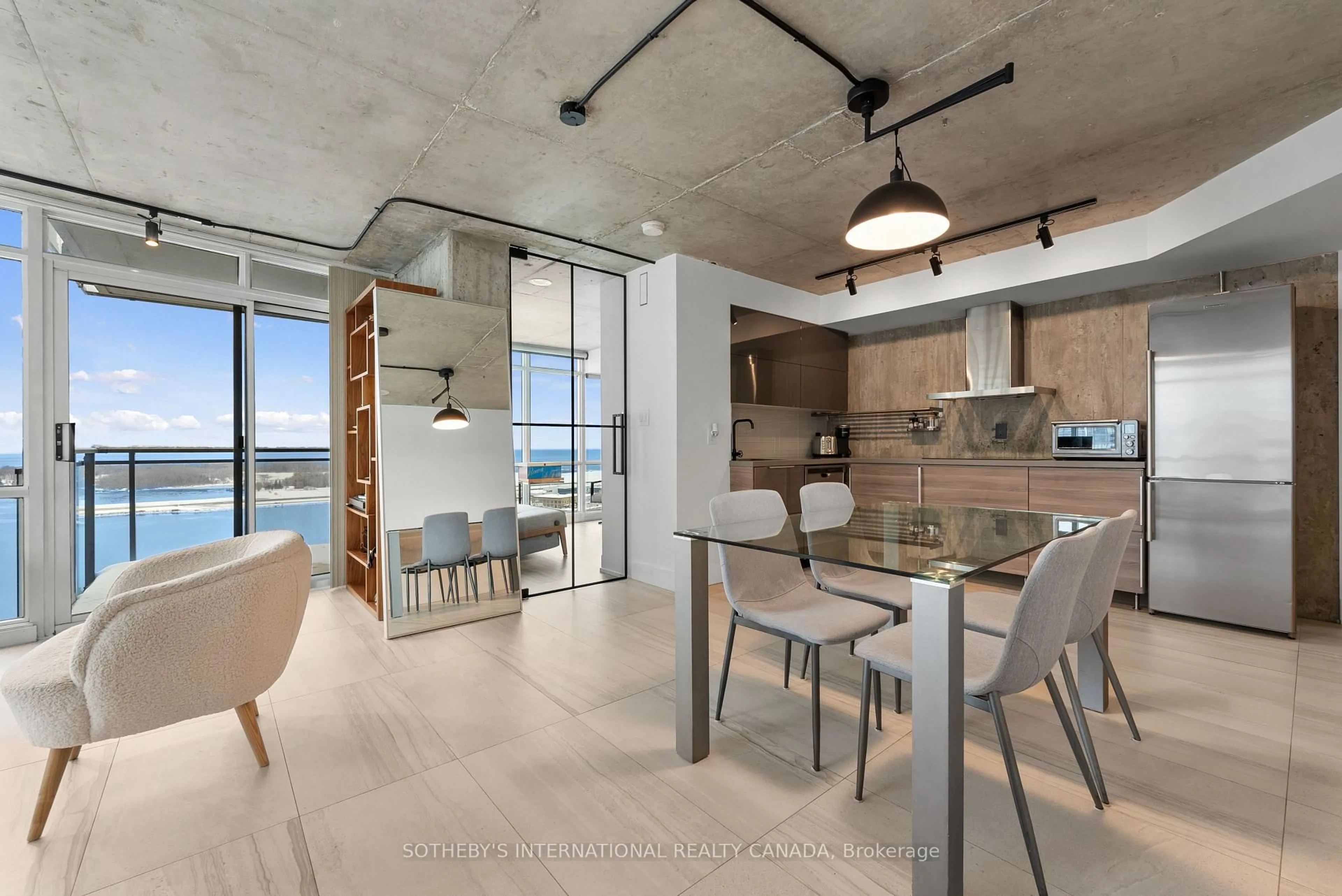 Open concept kitchen, unknown for 11 Brunel Crt #3010, Toronto Ontario M5V 3Y3