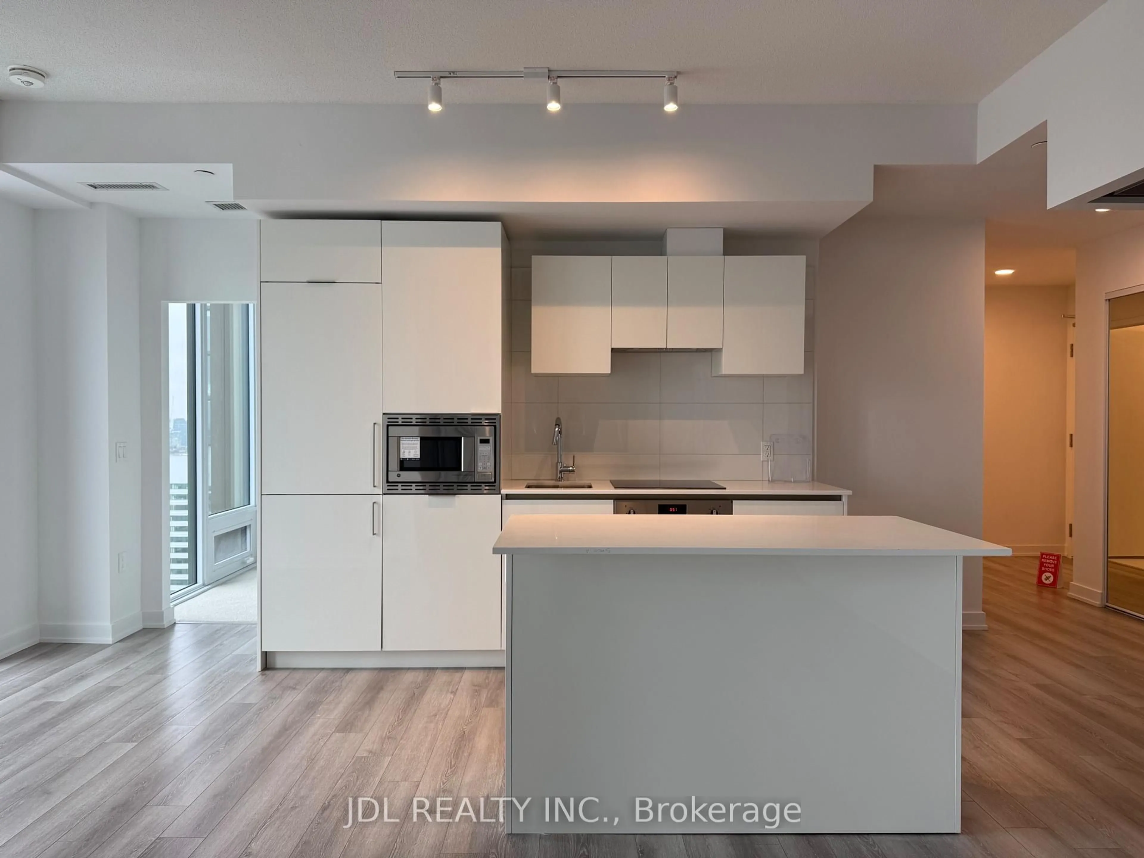 Open concept kitchen, unknown for 238 Simcoe St #3709, Toronto Ontario M5T 3B9