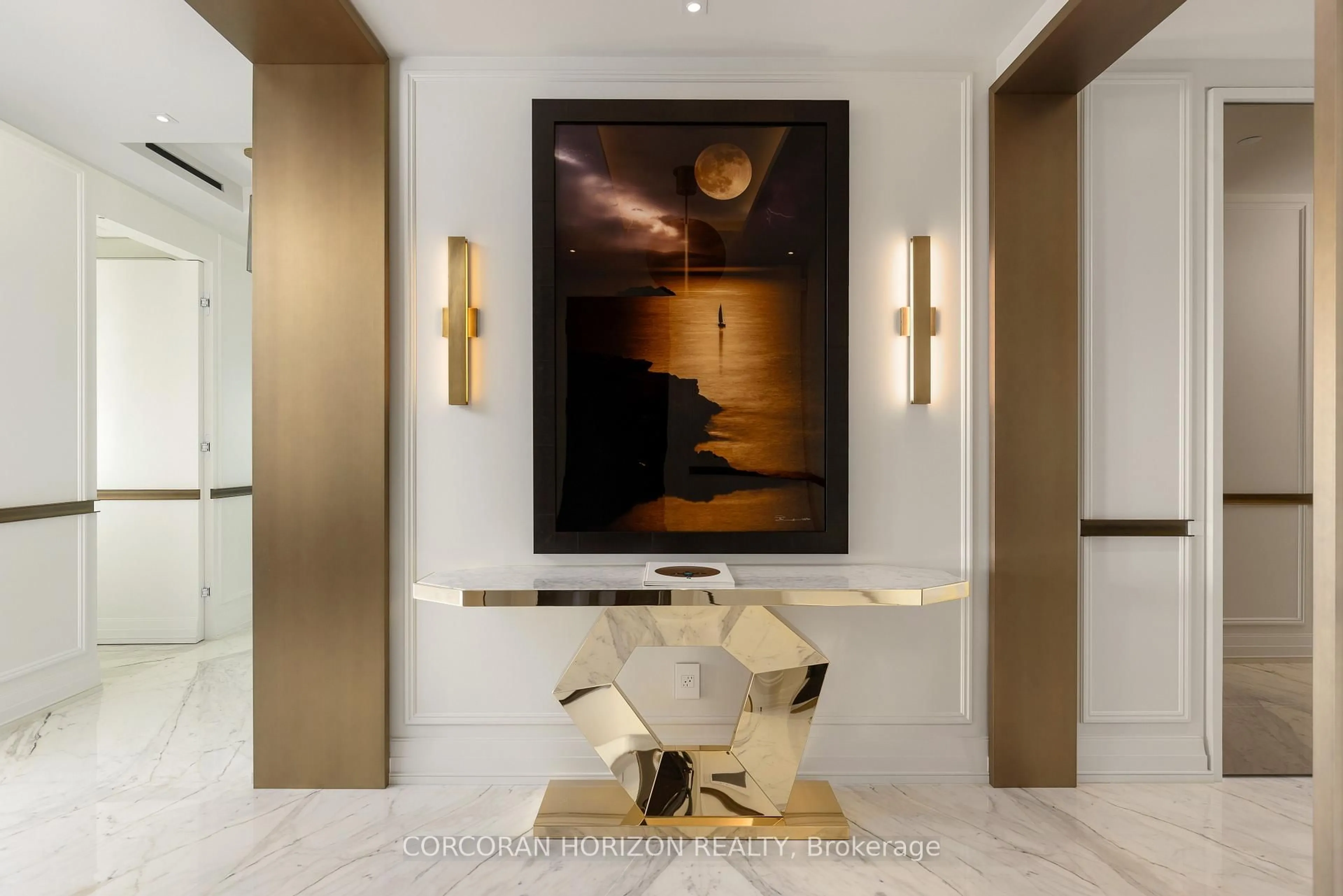 Unknown for 200 Cumberland St #3802, Toronto Ontario M5R 0B7