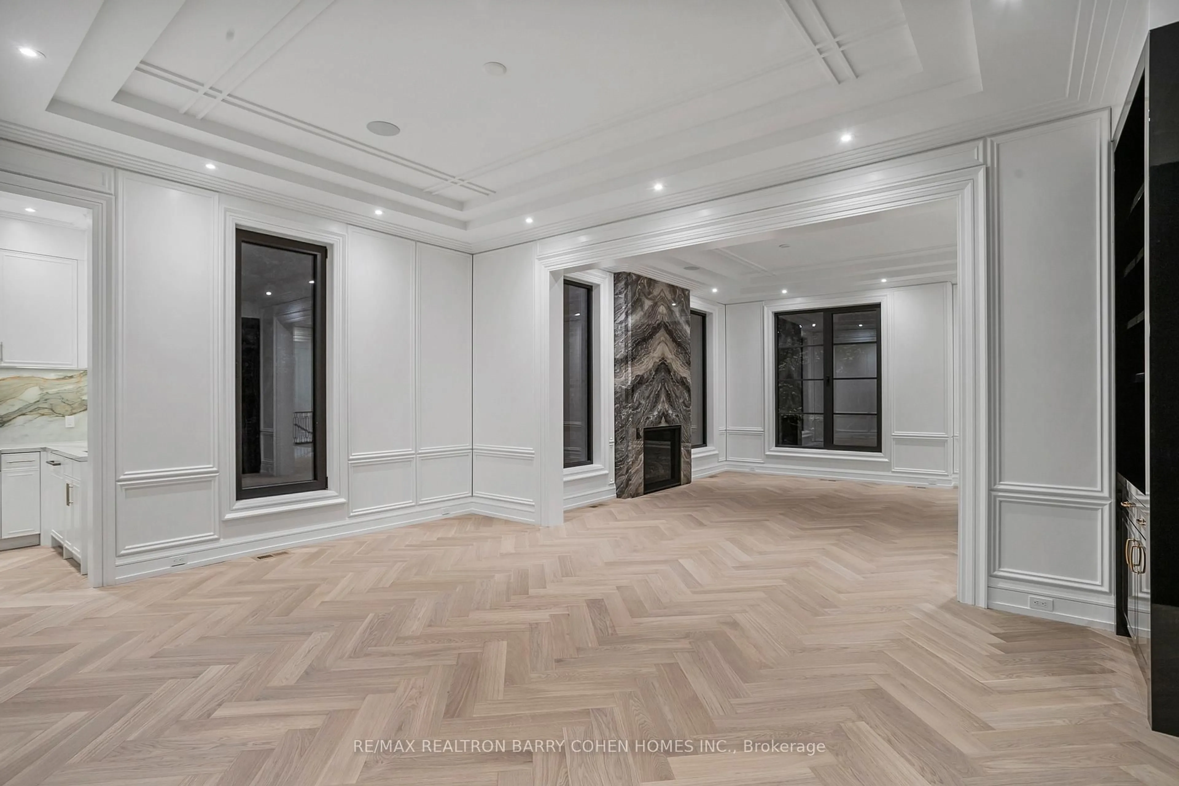 A pic of a room for 27 Penwood Cres, Toronto Ontario M3B 3B1