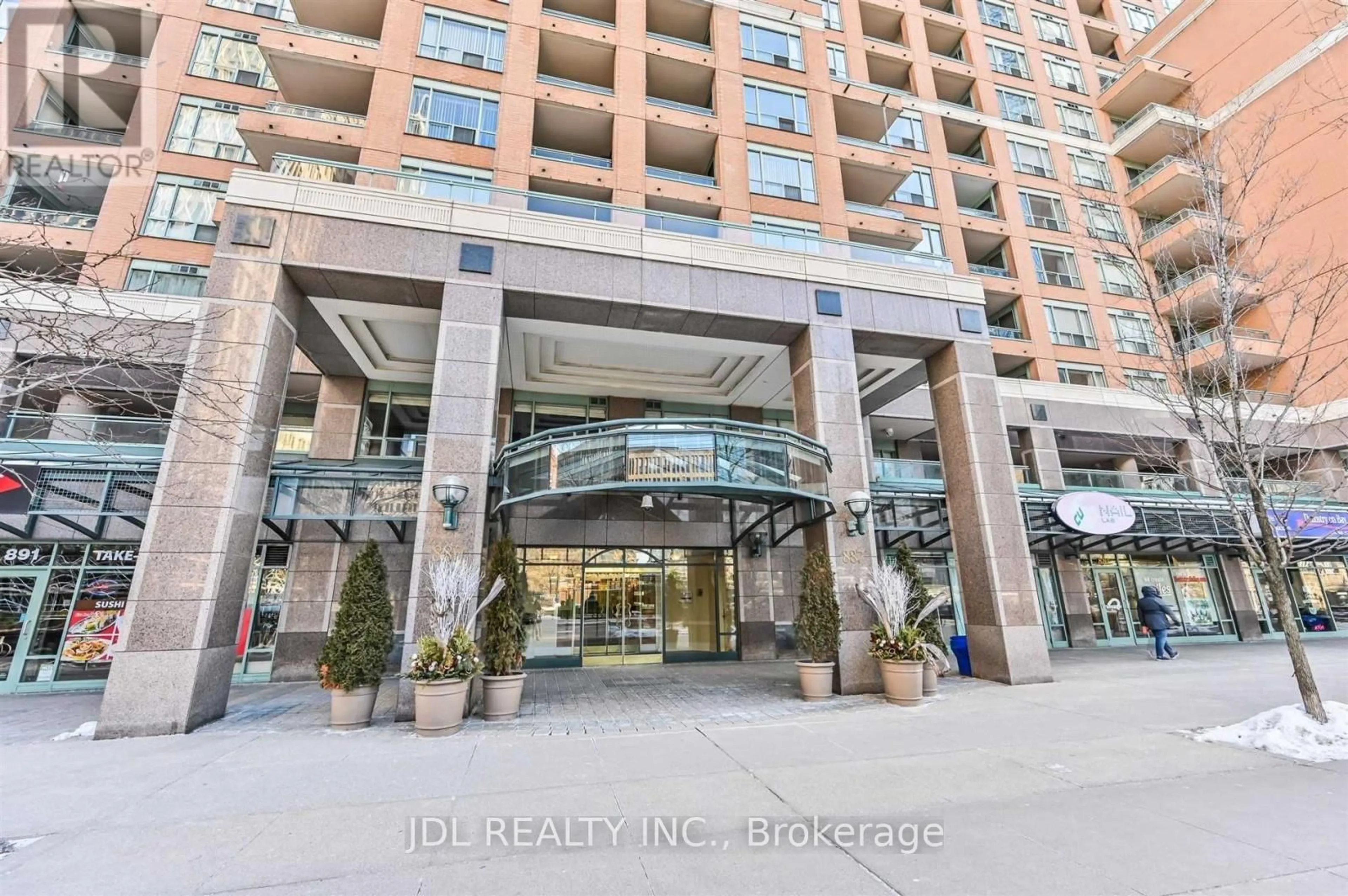 Indoor foyer for 887 Bay St #1610, Toronto Ontario M5S 3K4