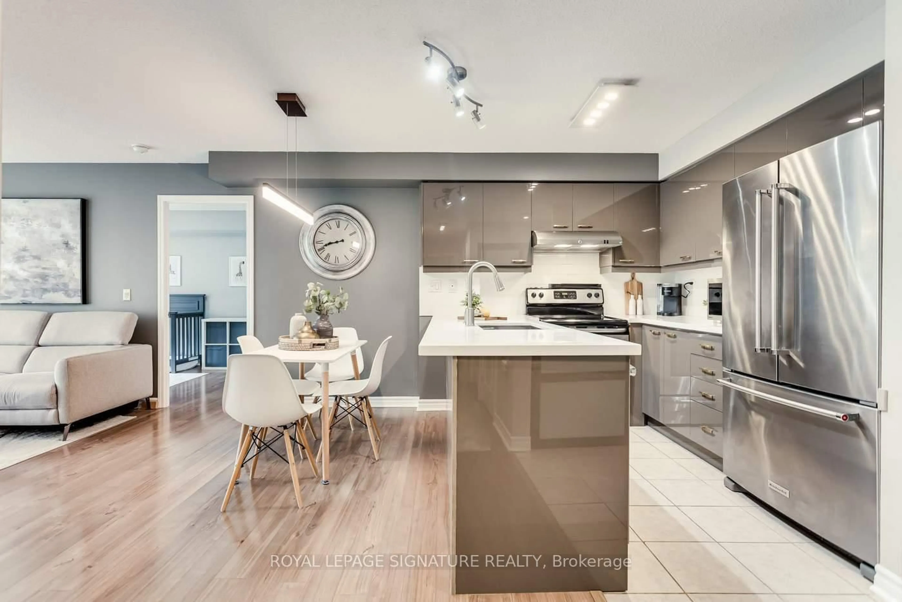 Open concept kitchen, unknown for 890 Sheppard Ave #601, Toronto Ontario M3H 6B9