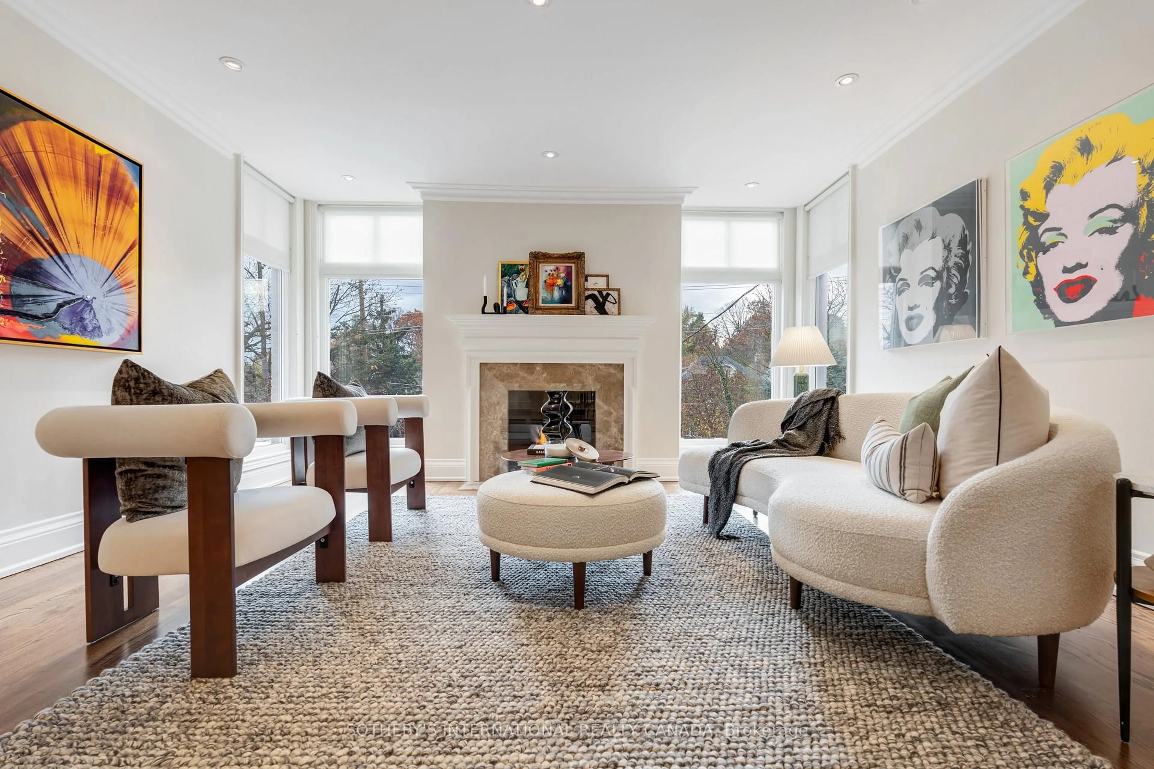 Living room with furniture, carpet floor for 103 Russell Hill Rd, Toronto Ontario M4V 2S9