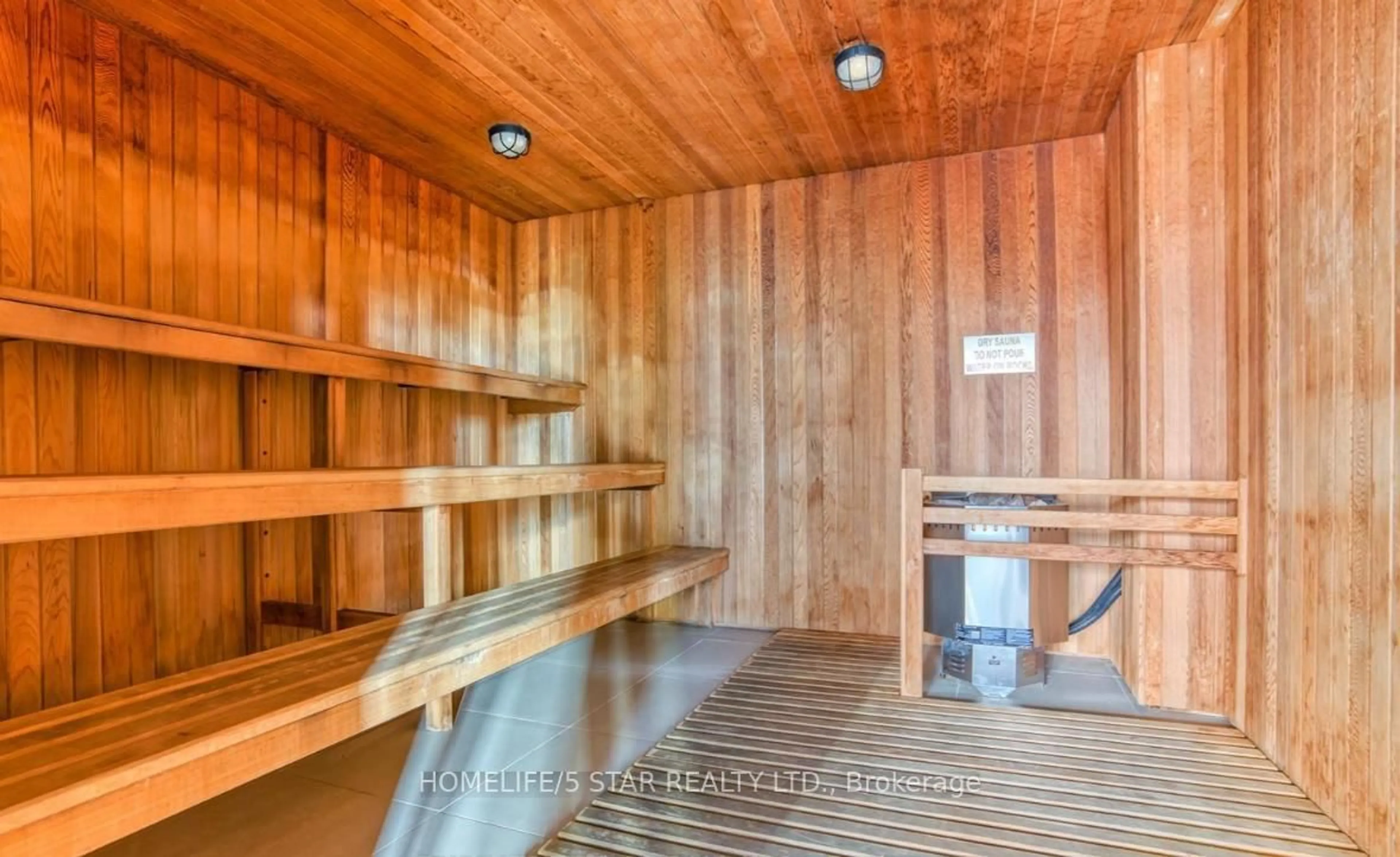 Unknown for 85 Queens Wharf Rd #619, Toronto Ontario M5V 0J9