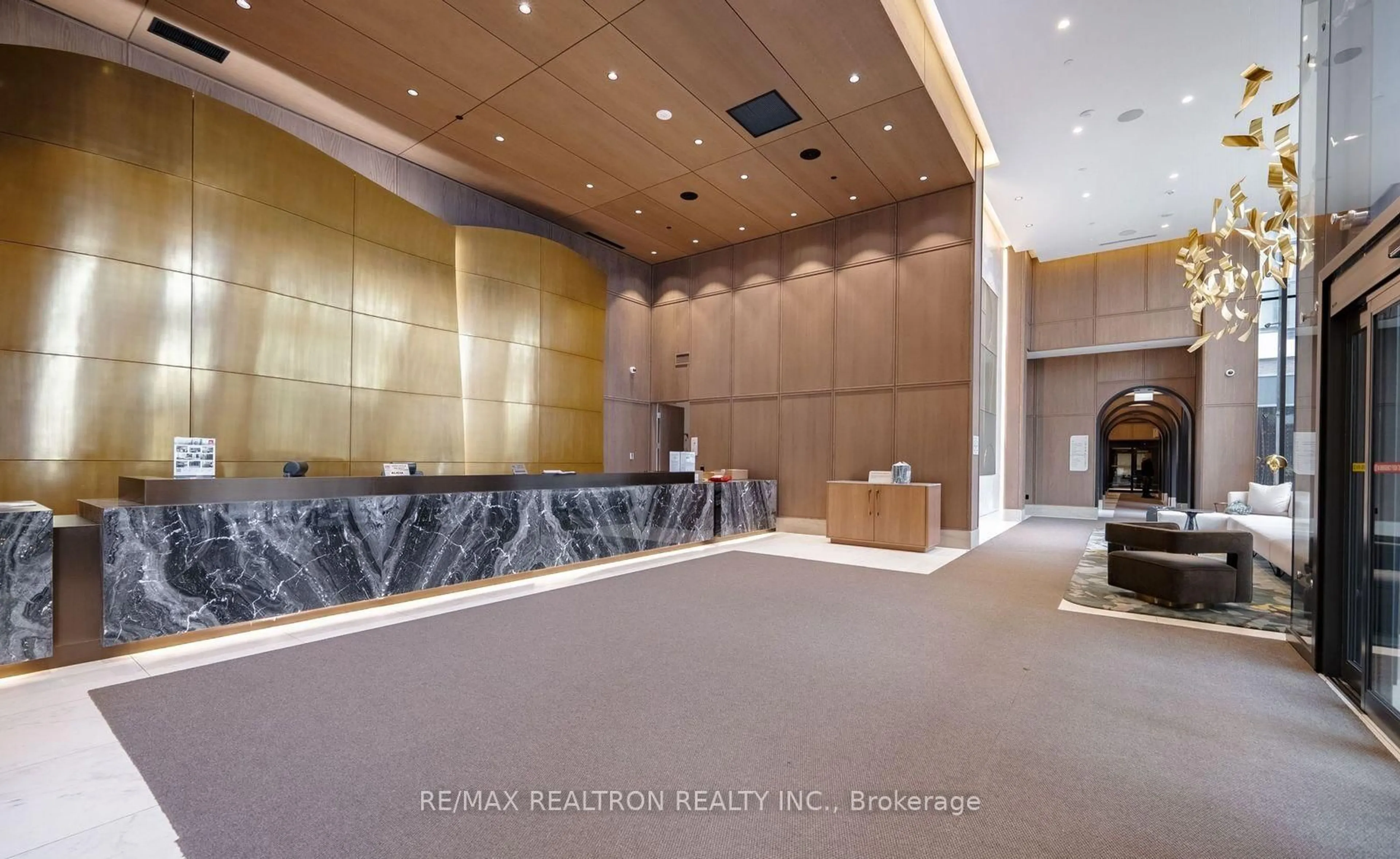 Lobby for 20 Inn On The Park Dr #832, Toronto Ontario M3C 0P8