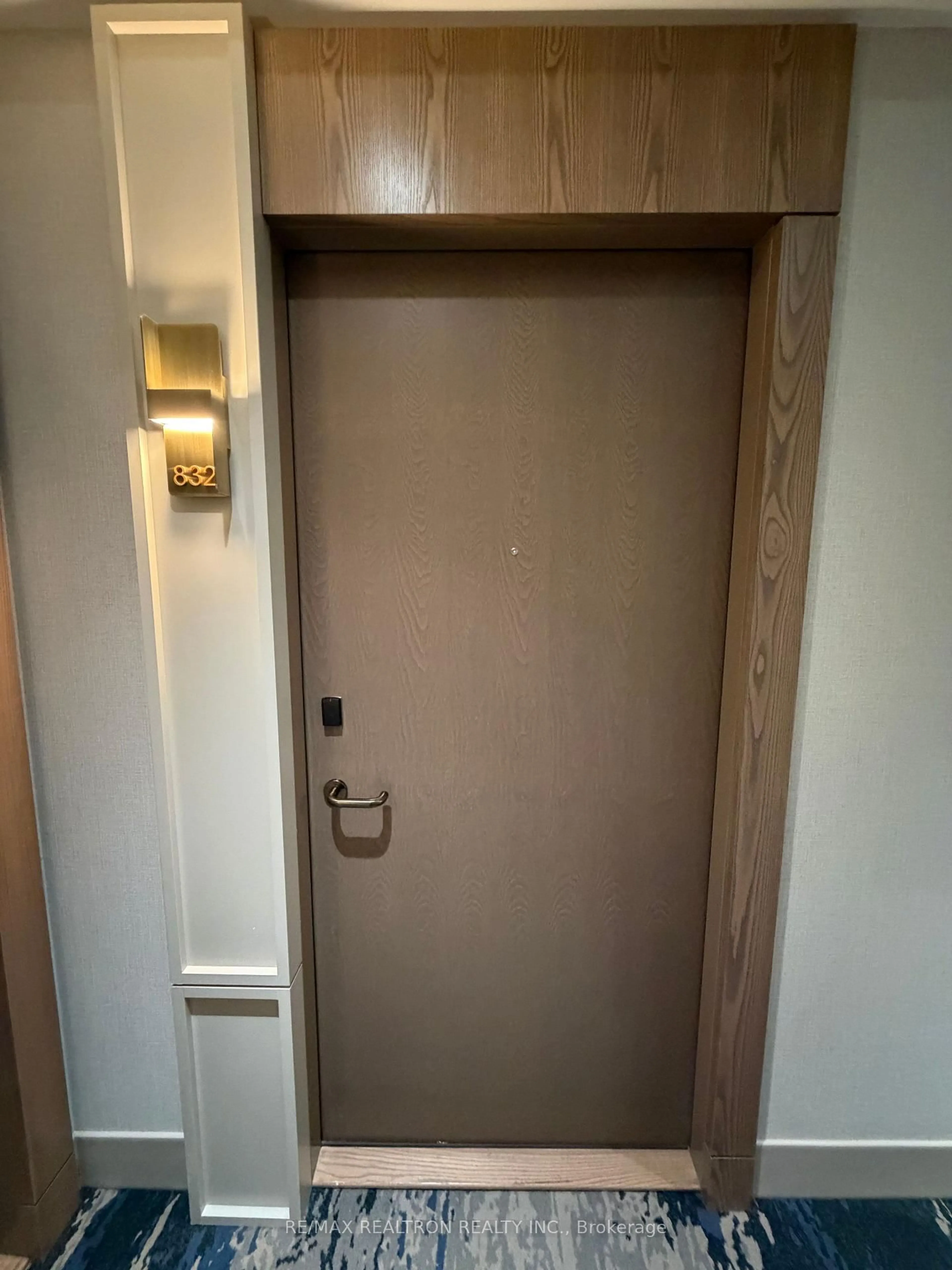 Unknown for 20 Inn On The Park Dr #832, Toronto Ontario M3C 0P8