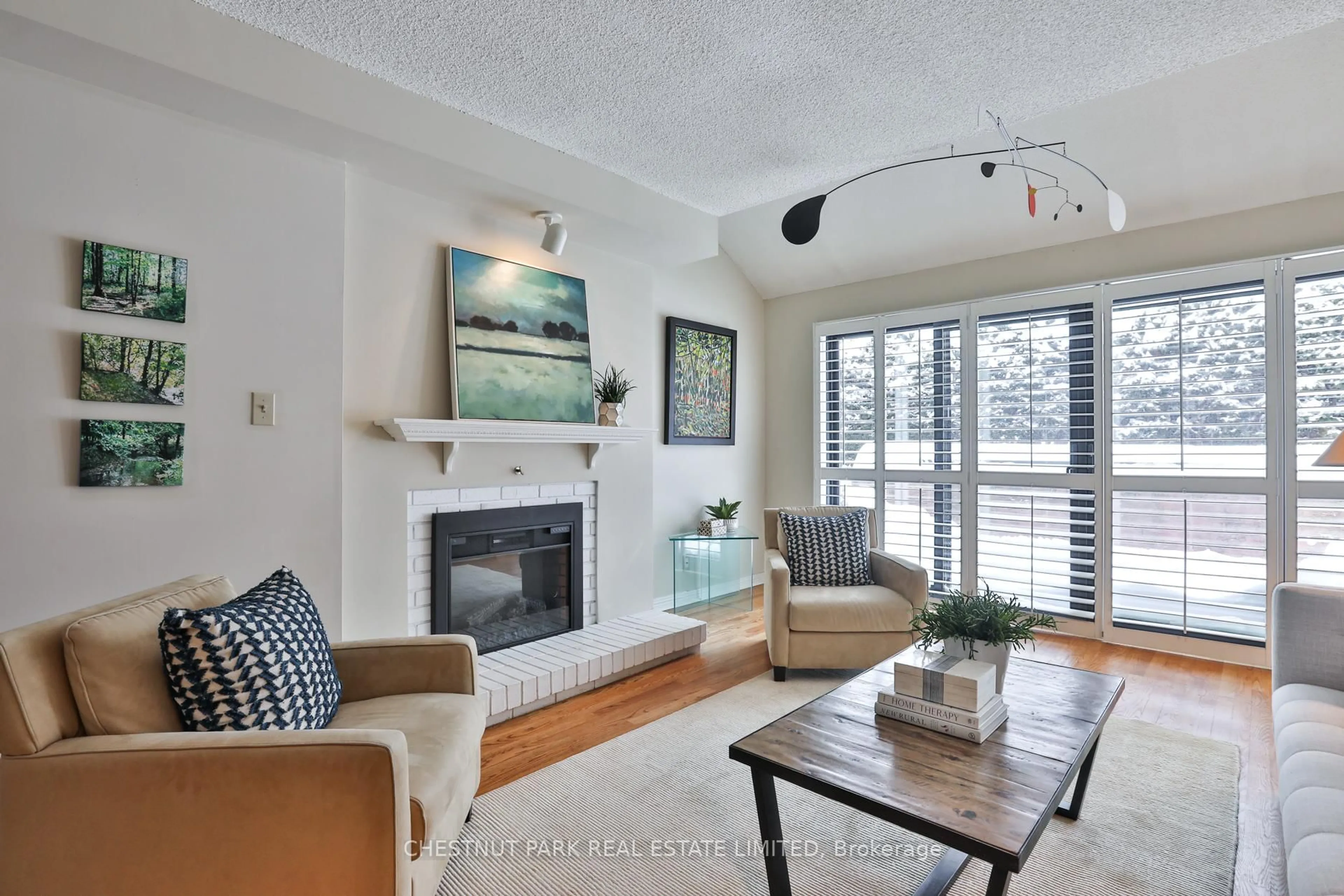 Living room with furniture, unknown for 10 Walker Ave #104, Toronto Ontario M4V 1G2