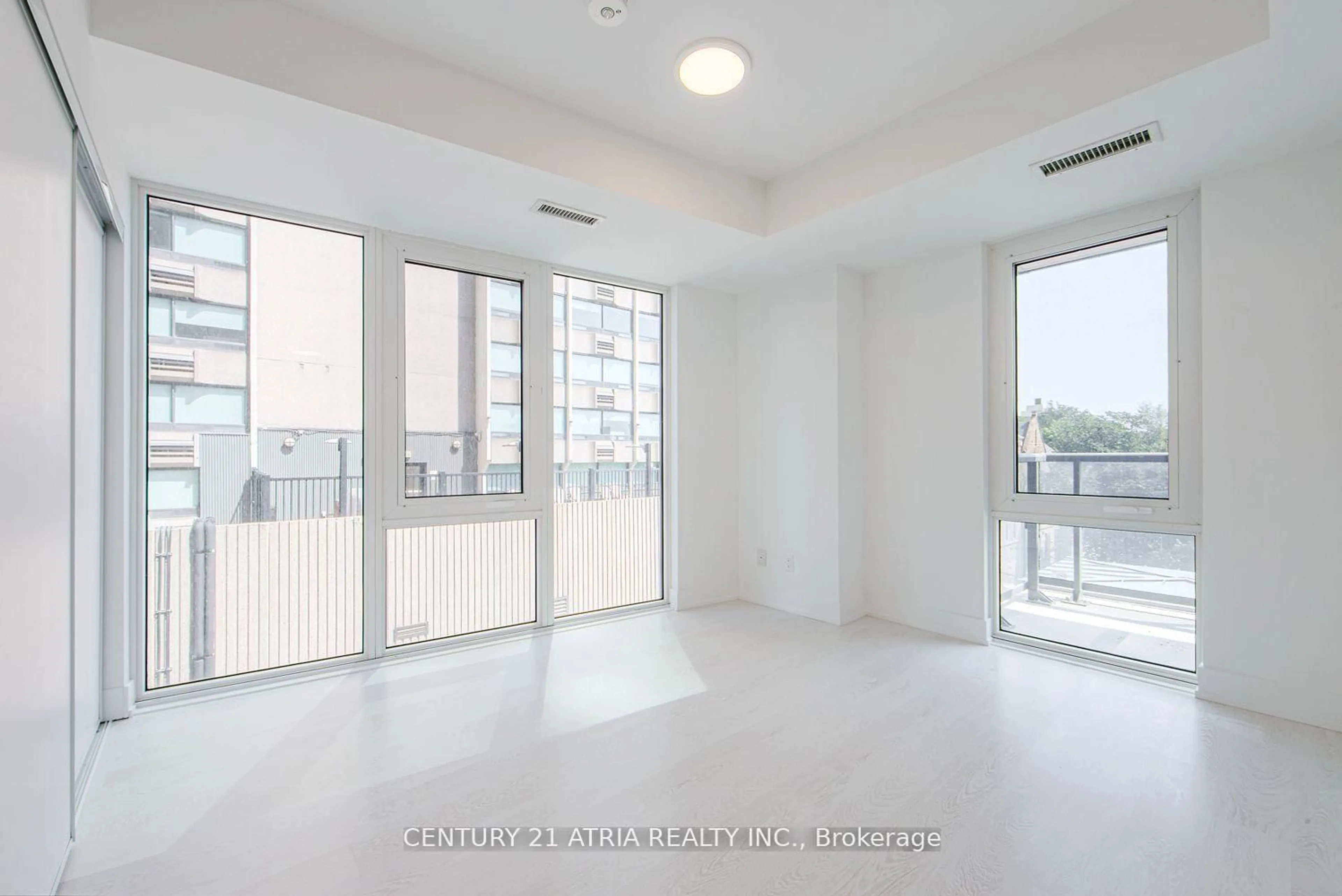 A pic of a room for 308 Jarvis St #511, Toronto Ontario M5B 0E3