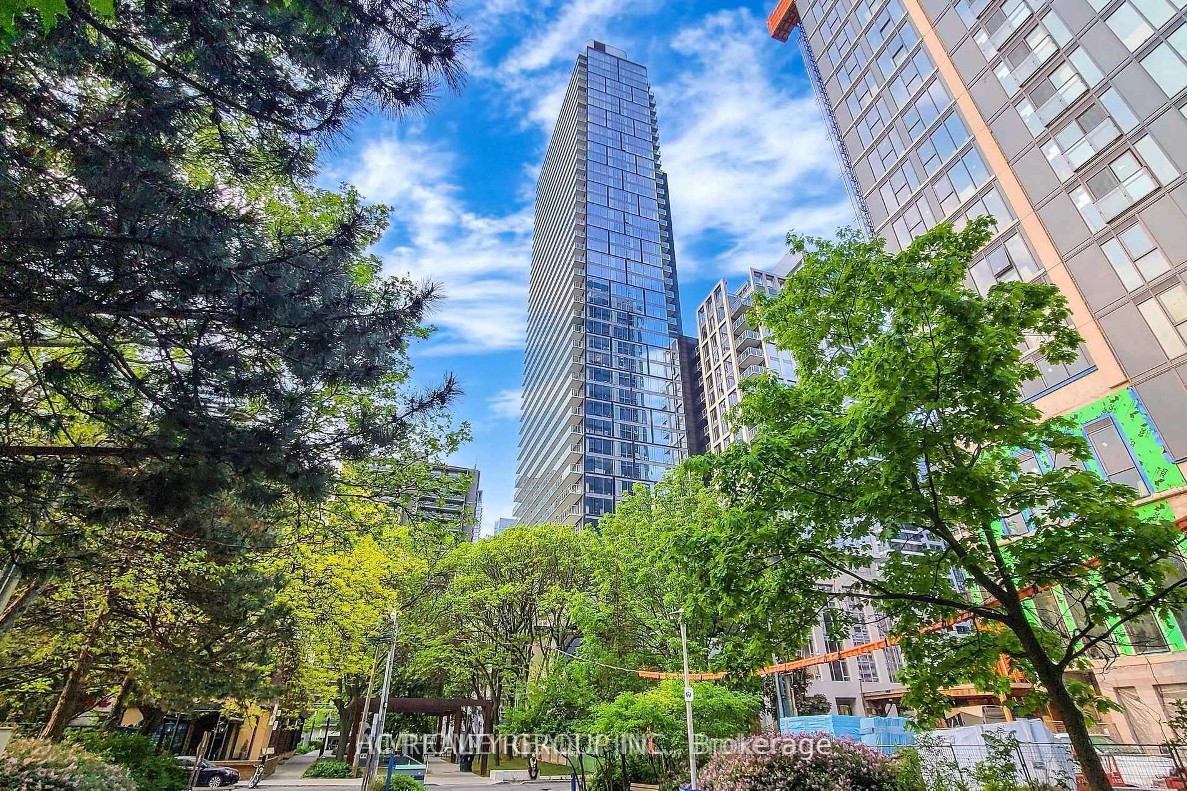 Unknown for 1 Gloucester St #1816, Toronto Ontario M4Y 1L8