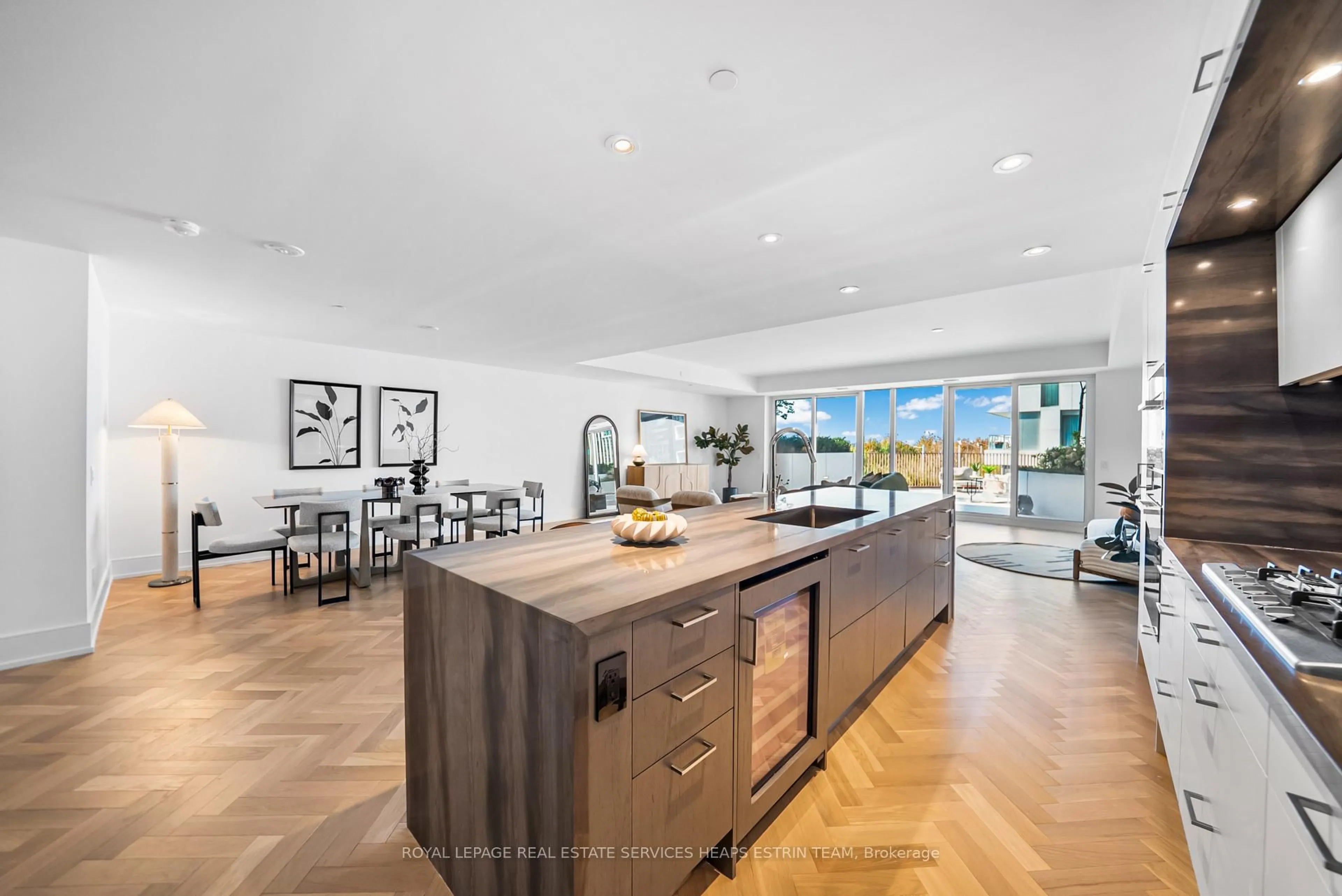 Open concept kitchen, unknown for 155 Merchants' Wharf #213, Toronto Ontario M5A 0Y4