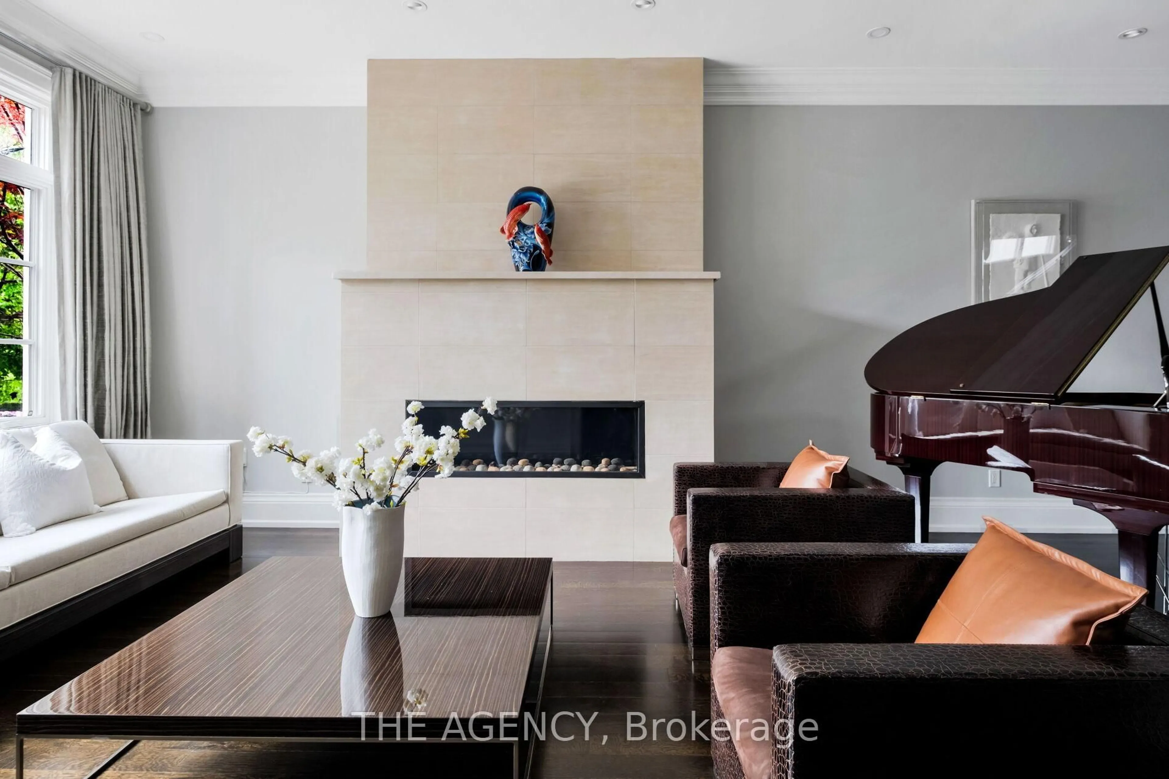 Unknown for 190 Forest Hill Rd, Toronto Ontario M5P 2N4