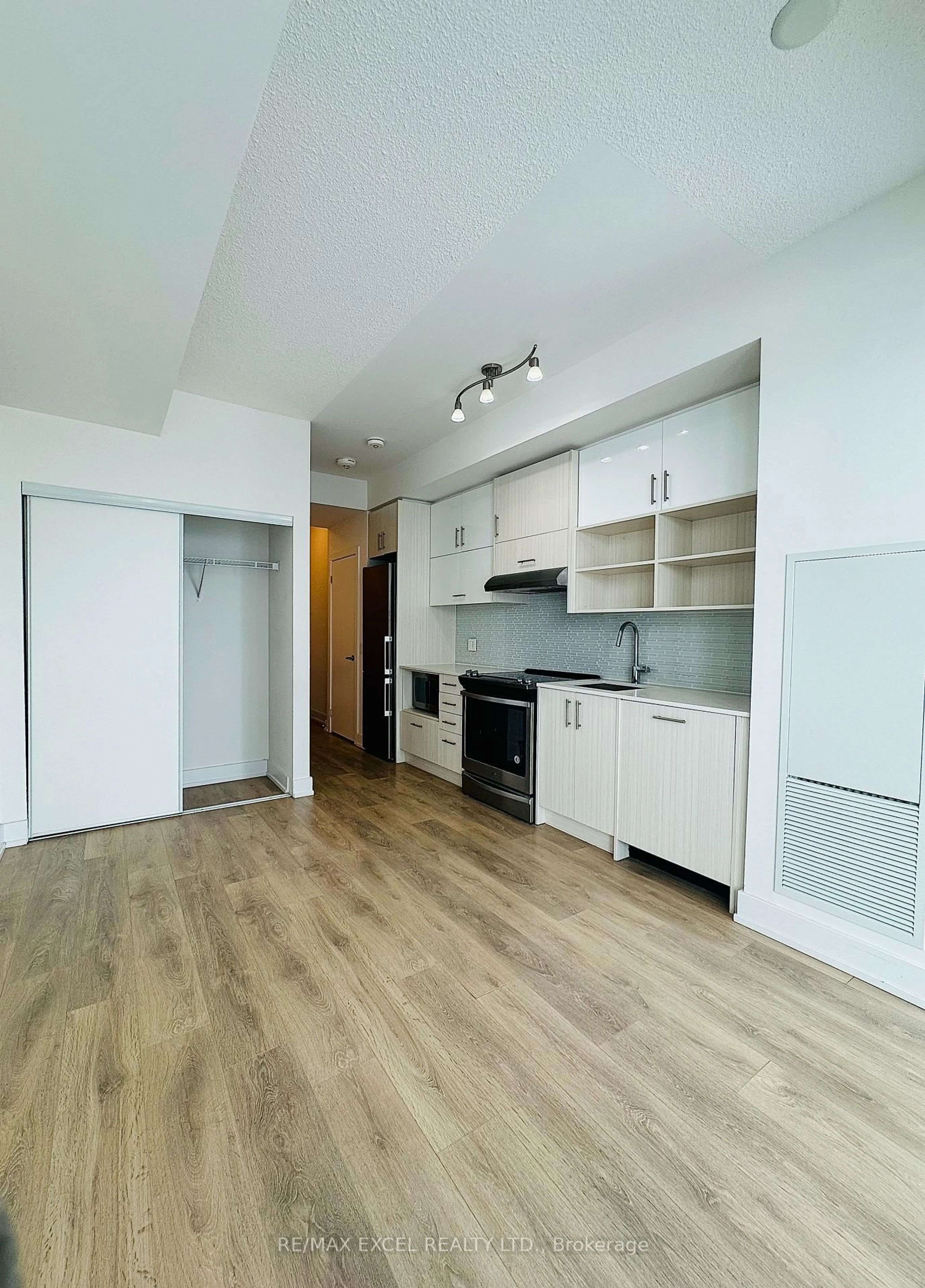 Unknown for 128 Fairview Mall Dr #1309, Toronto Ontario M2J 0E8