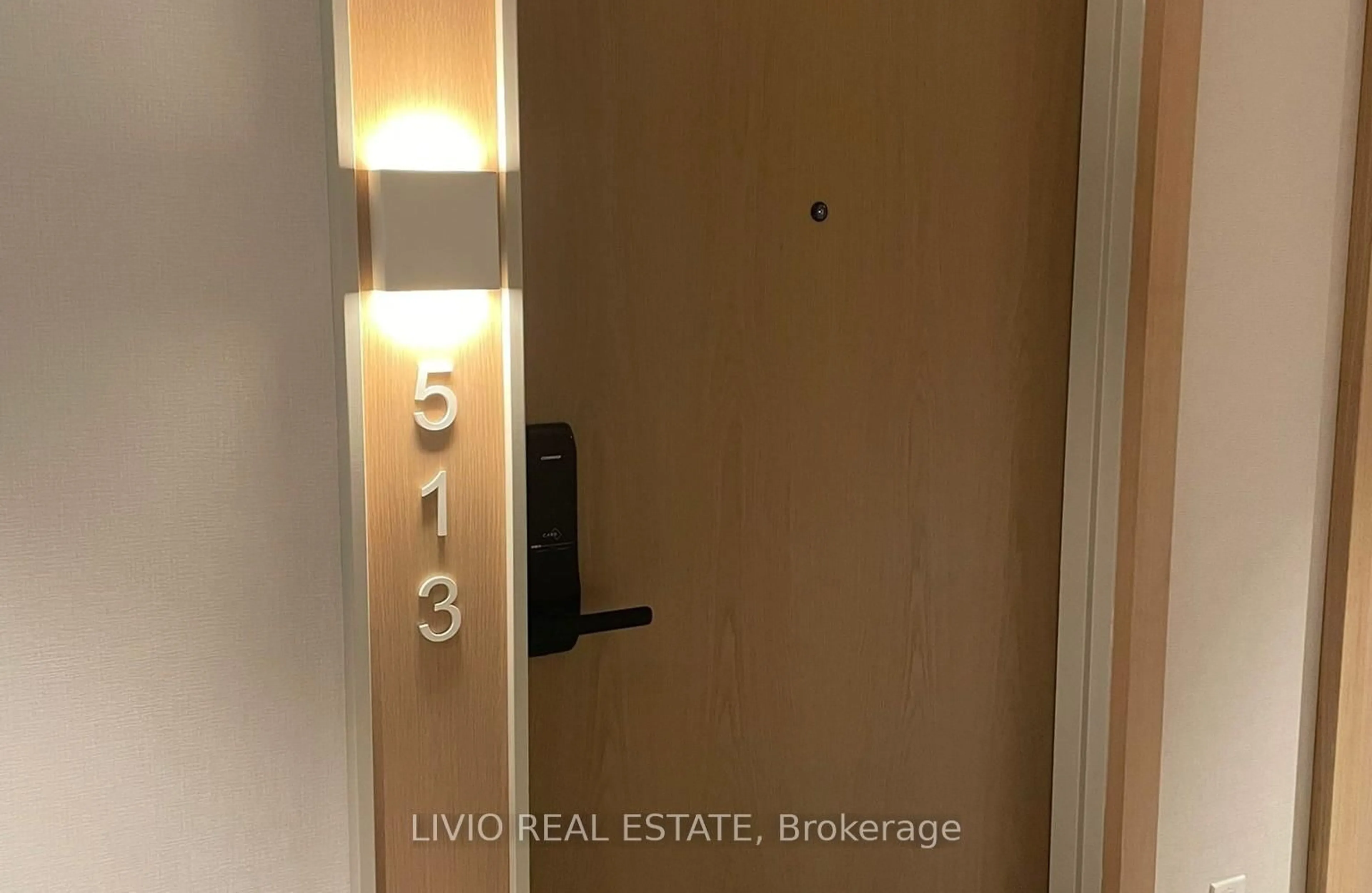 Indoor foyer for 5 Defries St #513, Toronto Ontario M5A 0W7