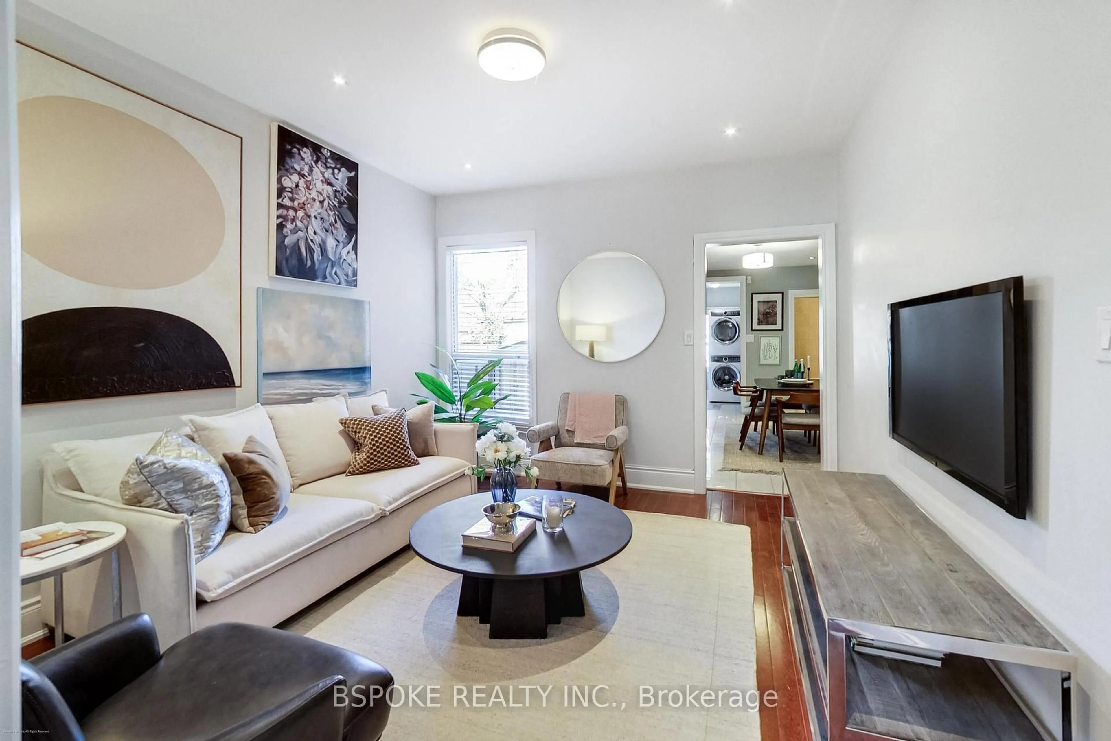 Living room with furniture, unknown for 641 Ossington Ave, Toronto Ontario M6G 3T6